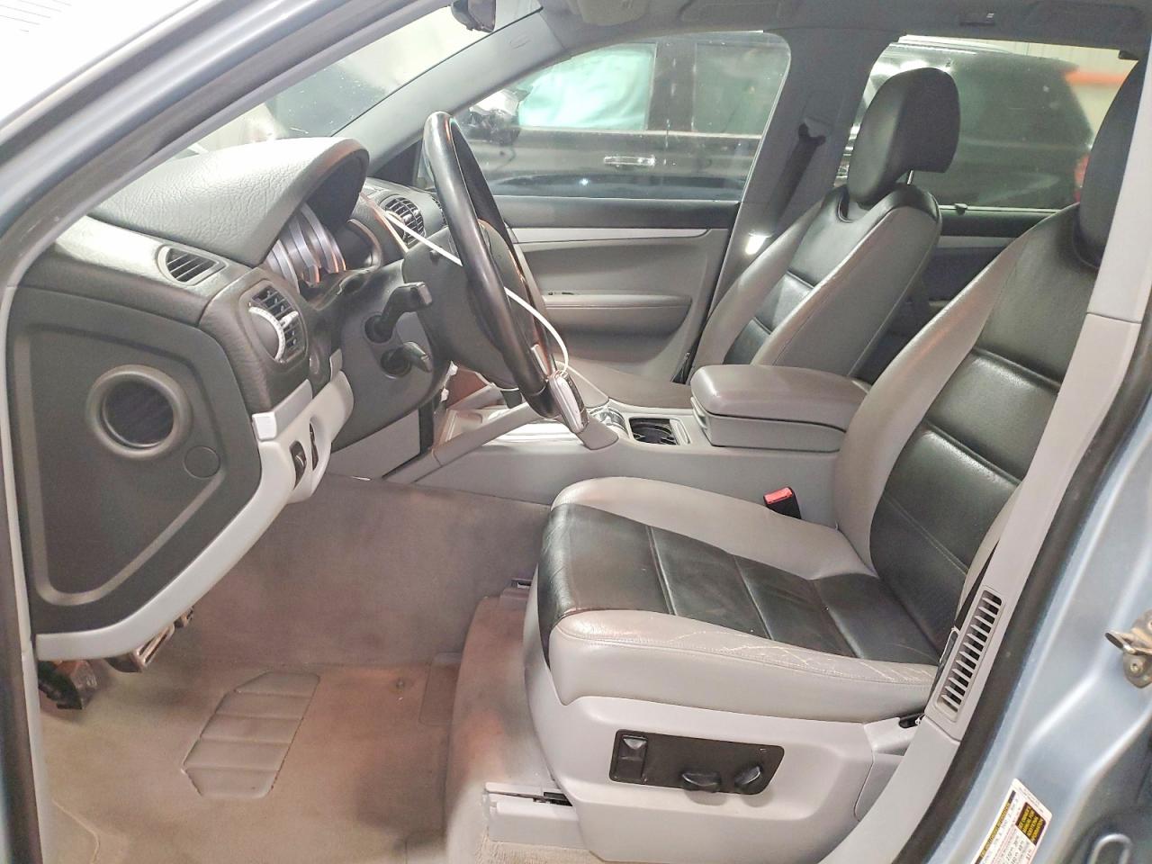 2006 Porsche Cayenne S Silver vin: WP1AB29P96LA67762
