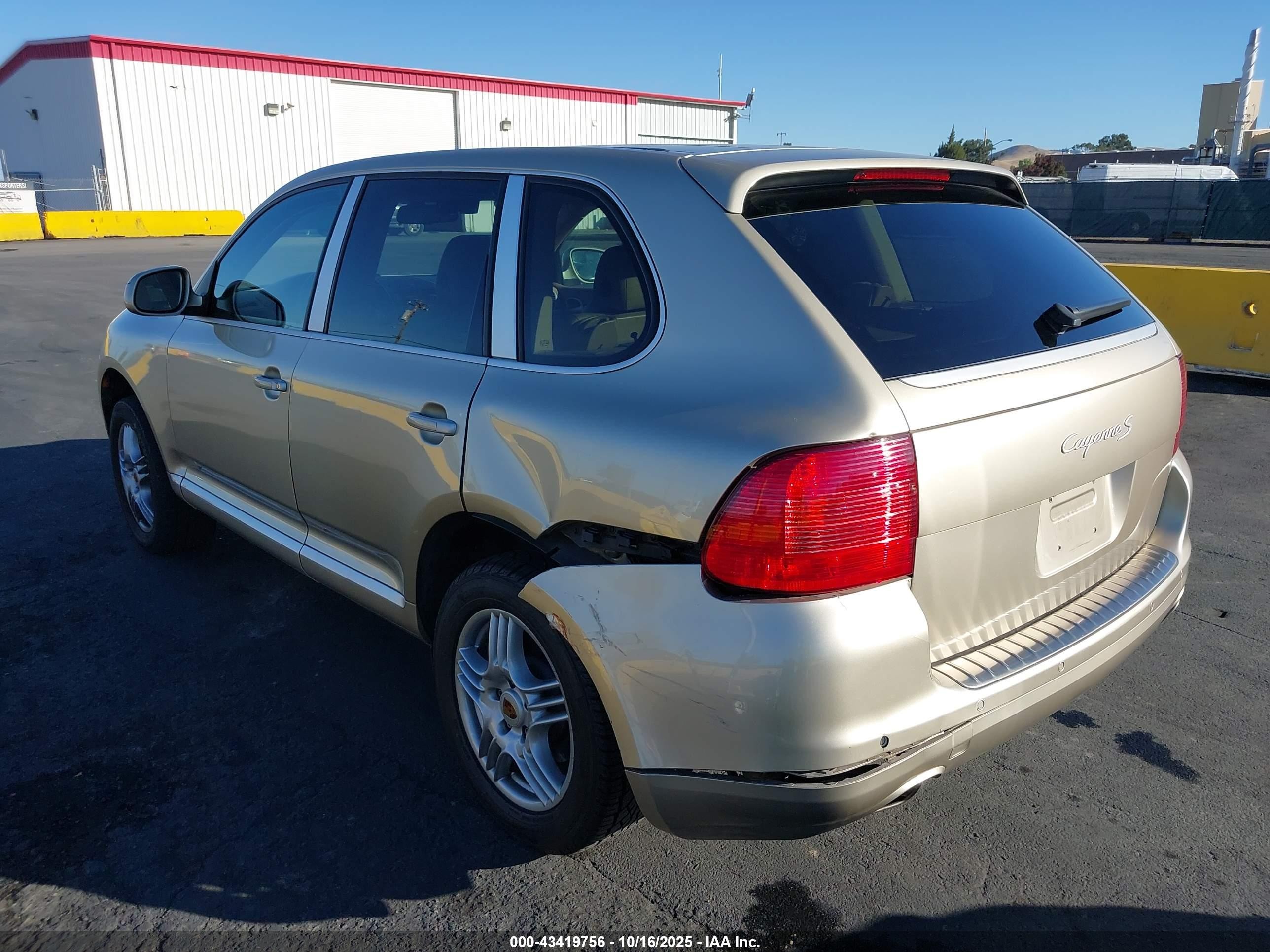 2006 Porsche Cayenne S/s Titanium Edition Gold vin: WP1AB29PX6LA60013