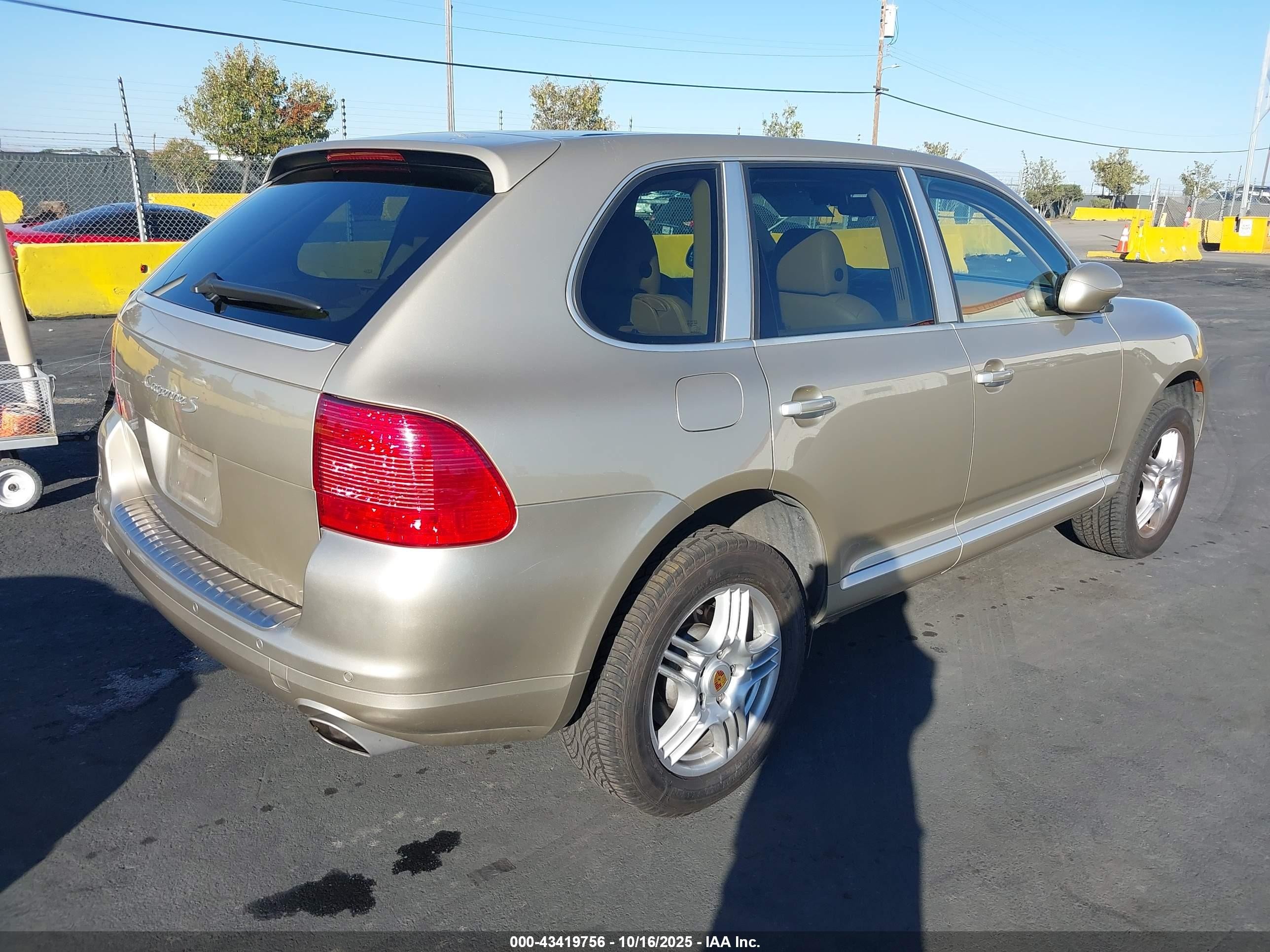 2006 Porsche Cayenne S/s Titanium Edition Gold vin: WP1AB29PX6LA60013