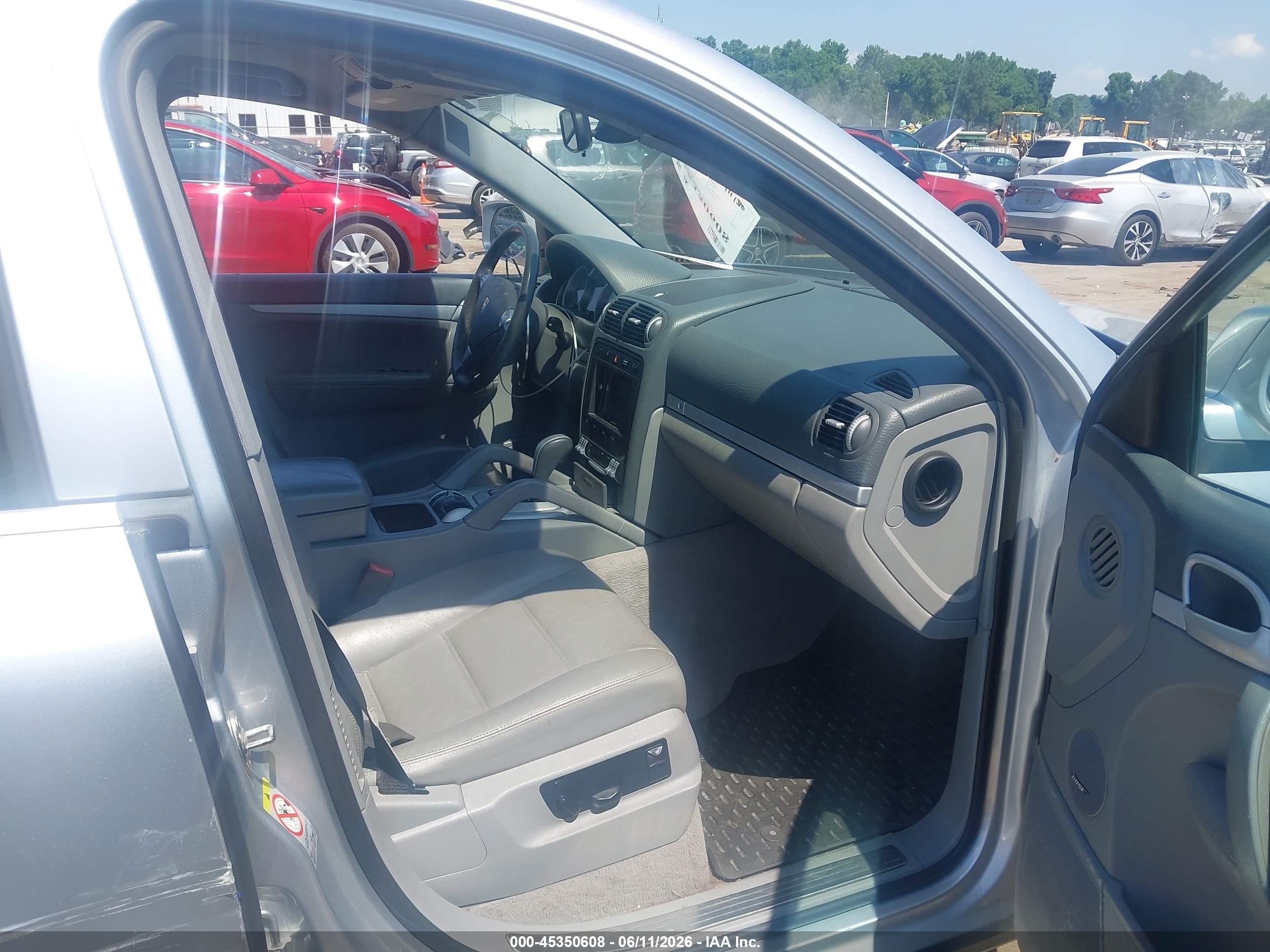 2008 Porsche Cayenne S Silver vin: WP1AB29PX8LA35793