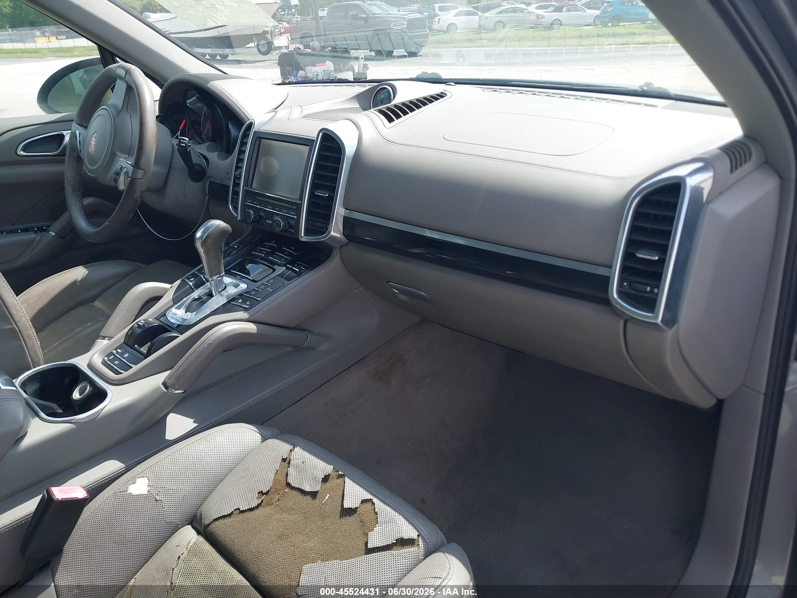2011 Porsche Cayenne S Gray vin: WP1AB2A20BLA42999
