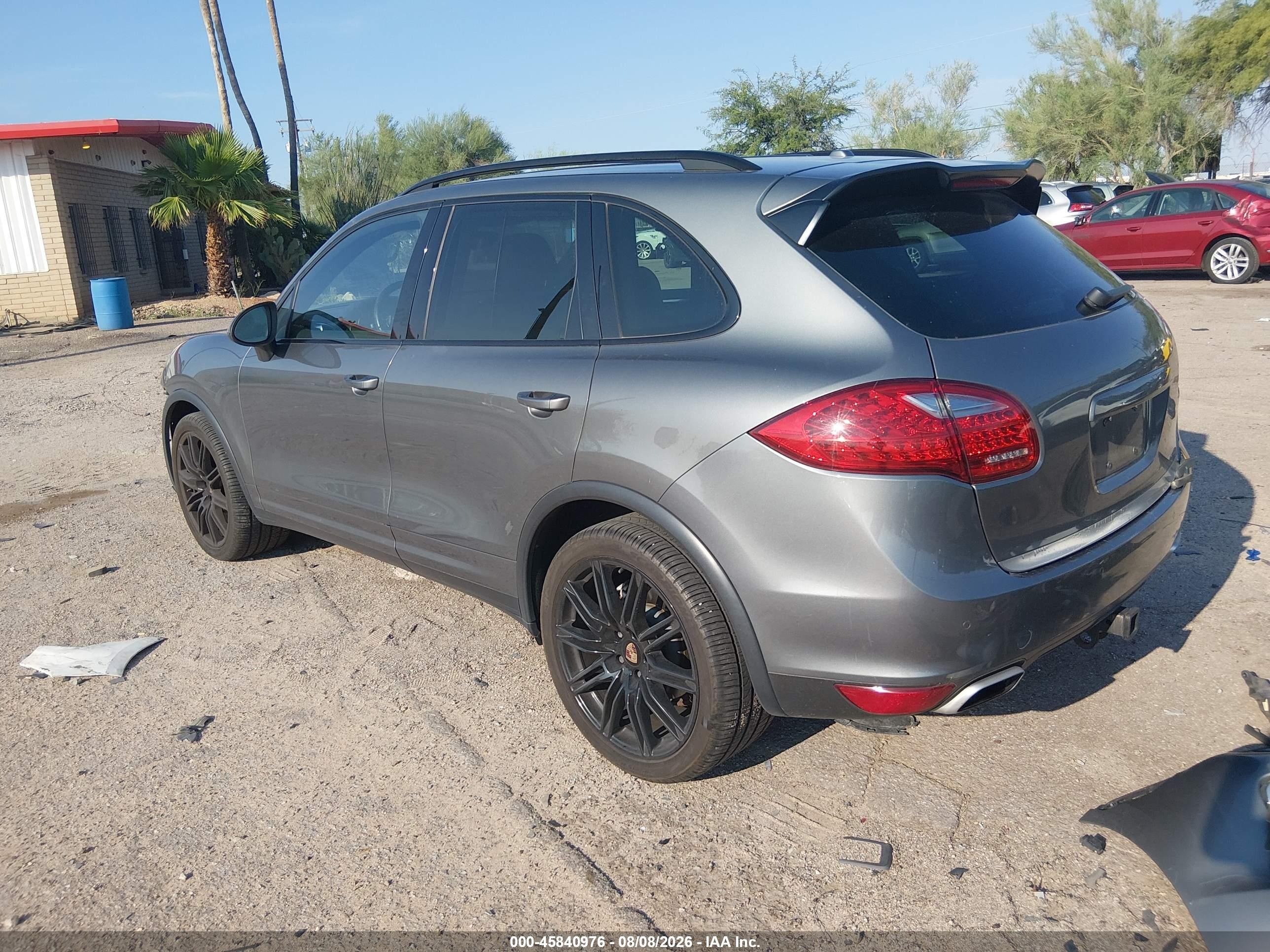 2014 Porsche Cayenne S Gray vin: WP1AB2A20ELA56423
