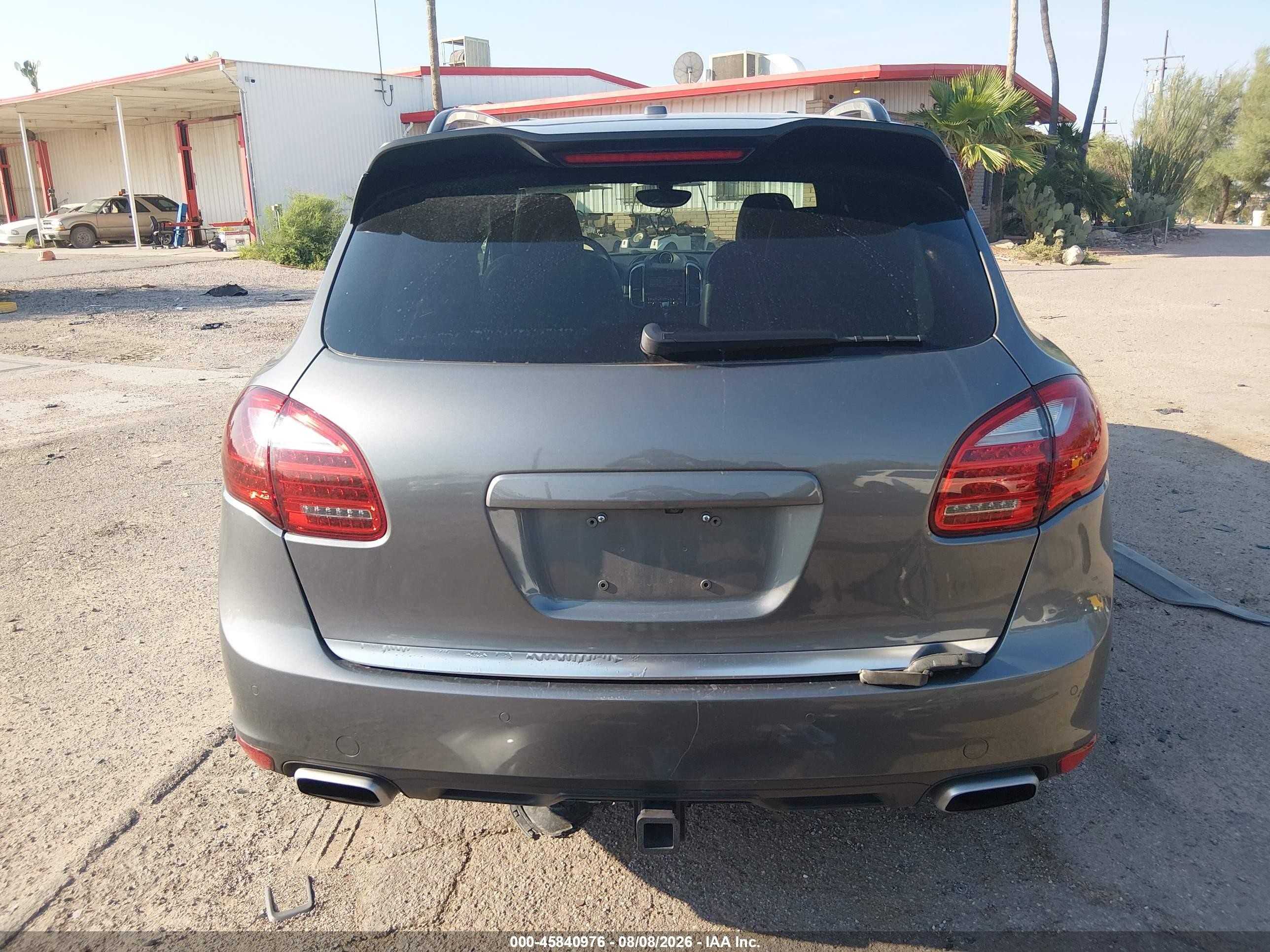 2014 Porsche Cayenne S Gray vin: WP1AB2A20ELA56423