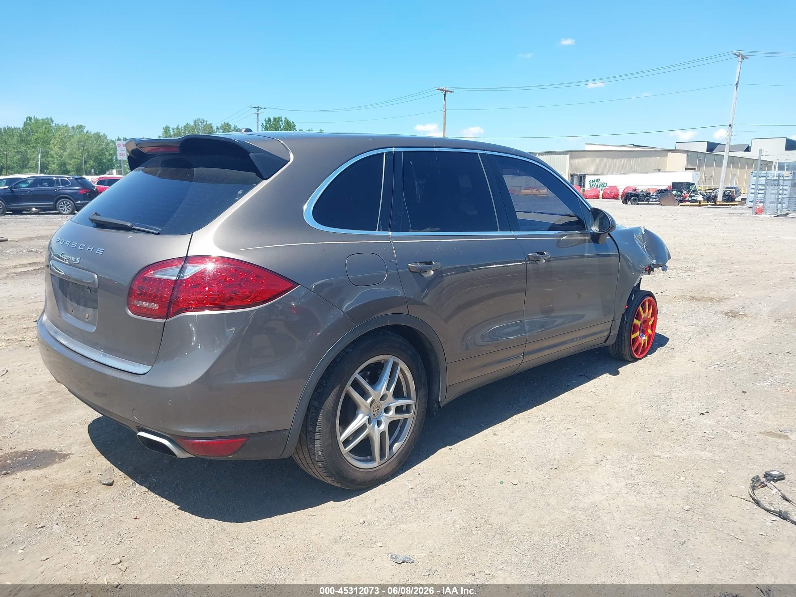 2013 Porsche Cayenne S Gray vin: WP1AB2A21DLA80504