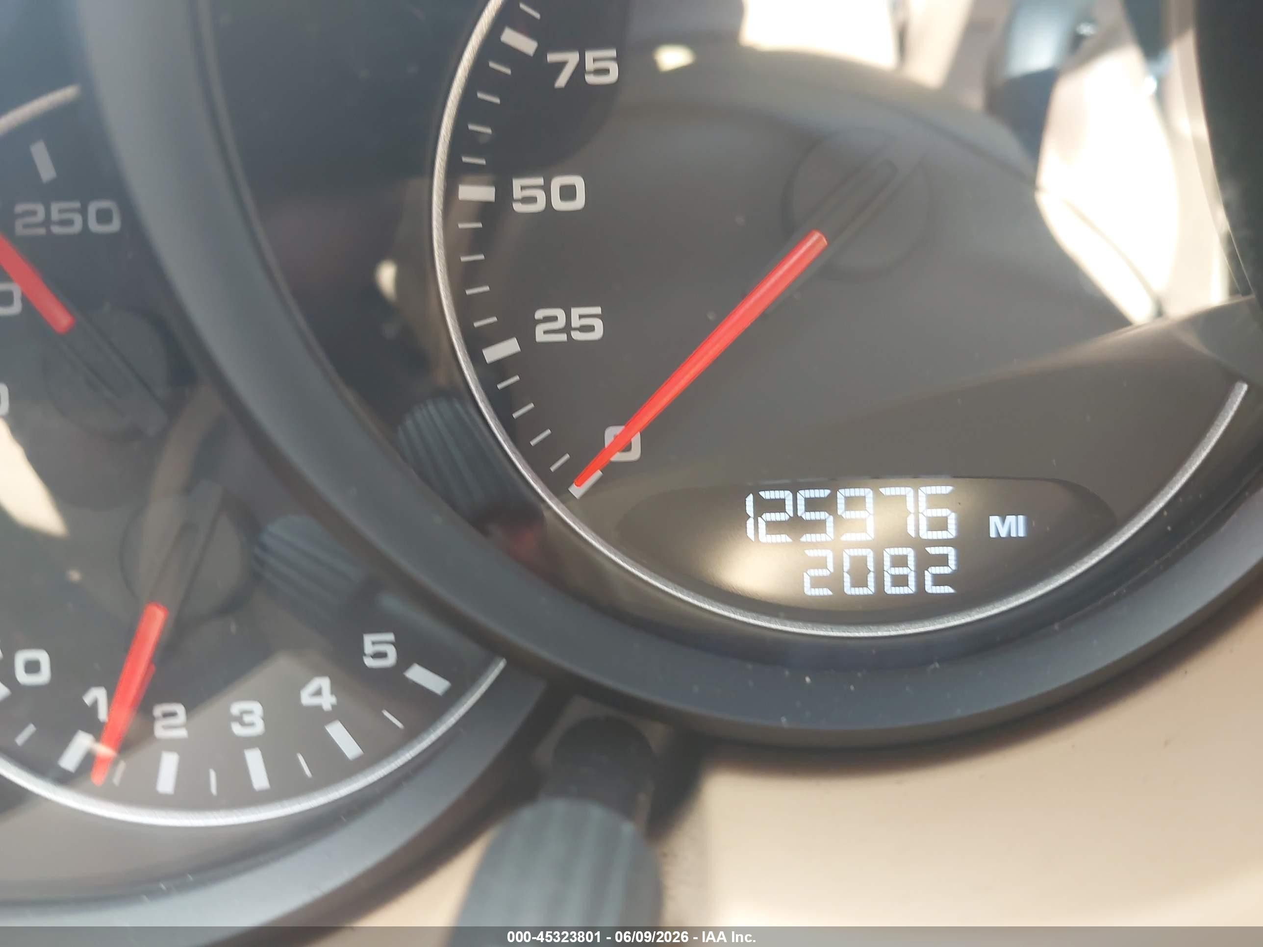 2013 Porsche Cayenne S Серый vin: WP1AB2A22DLA80513