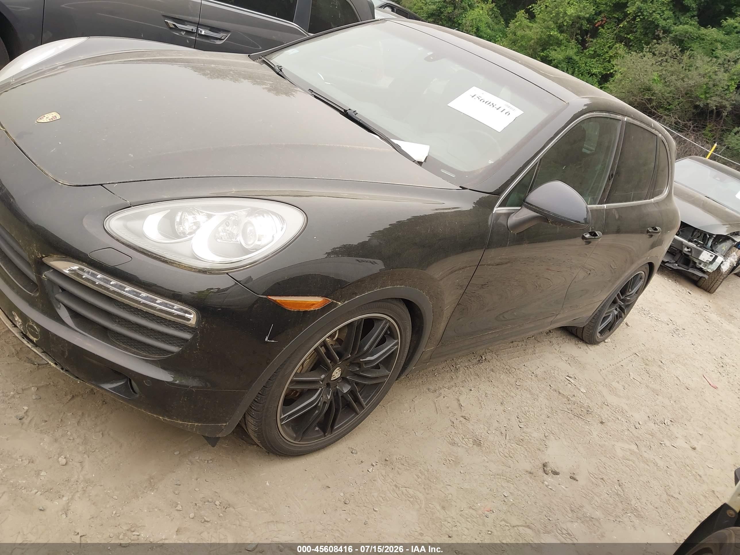 2013 Porsche Cayenne S Черный vin: WP1AB2A22DLA83461