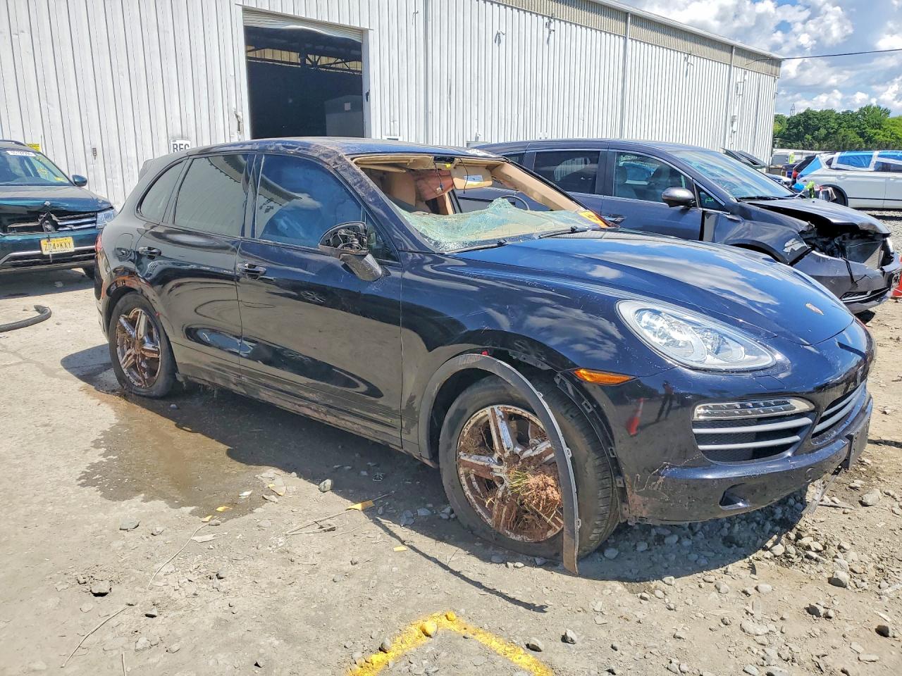 2013 Porsche Cayenne S Black vin: WP1AB2A22DLA85873