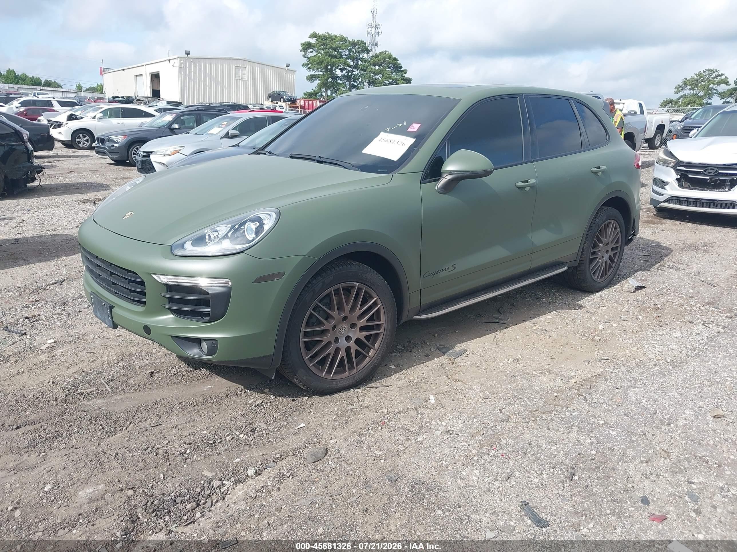 2015 Porsche Cayenne S Green vin: WP1AB2A22FLA56408