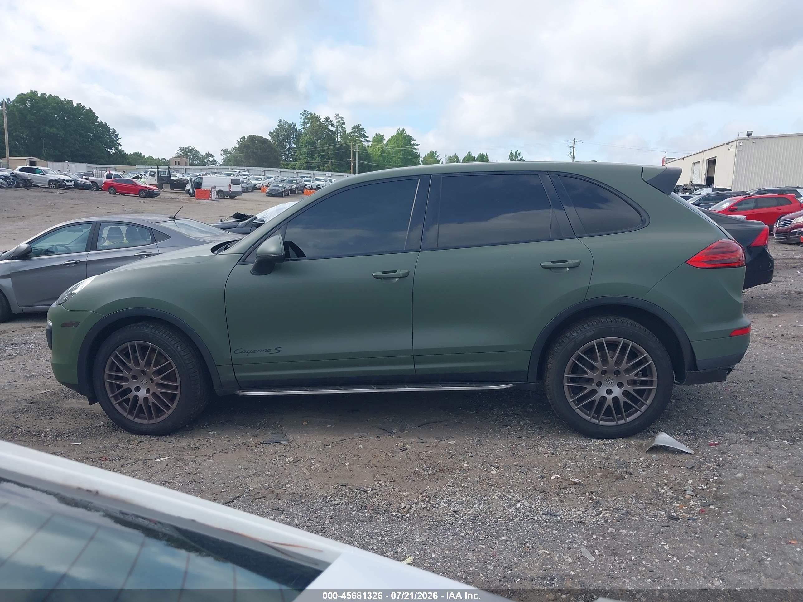 2015 Porsche Cayenne S Green vin: WP1AB2A22FLA56408