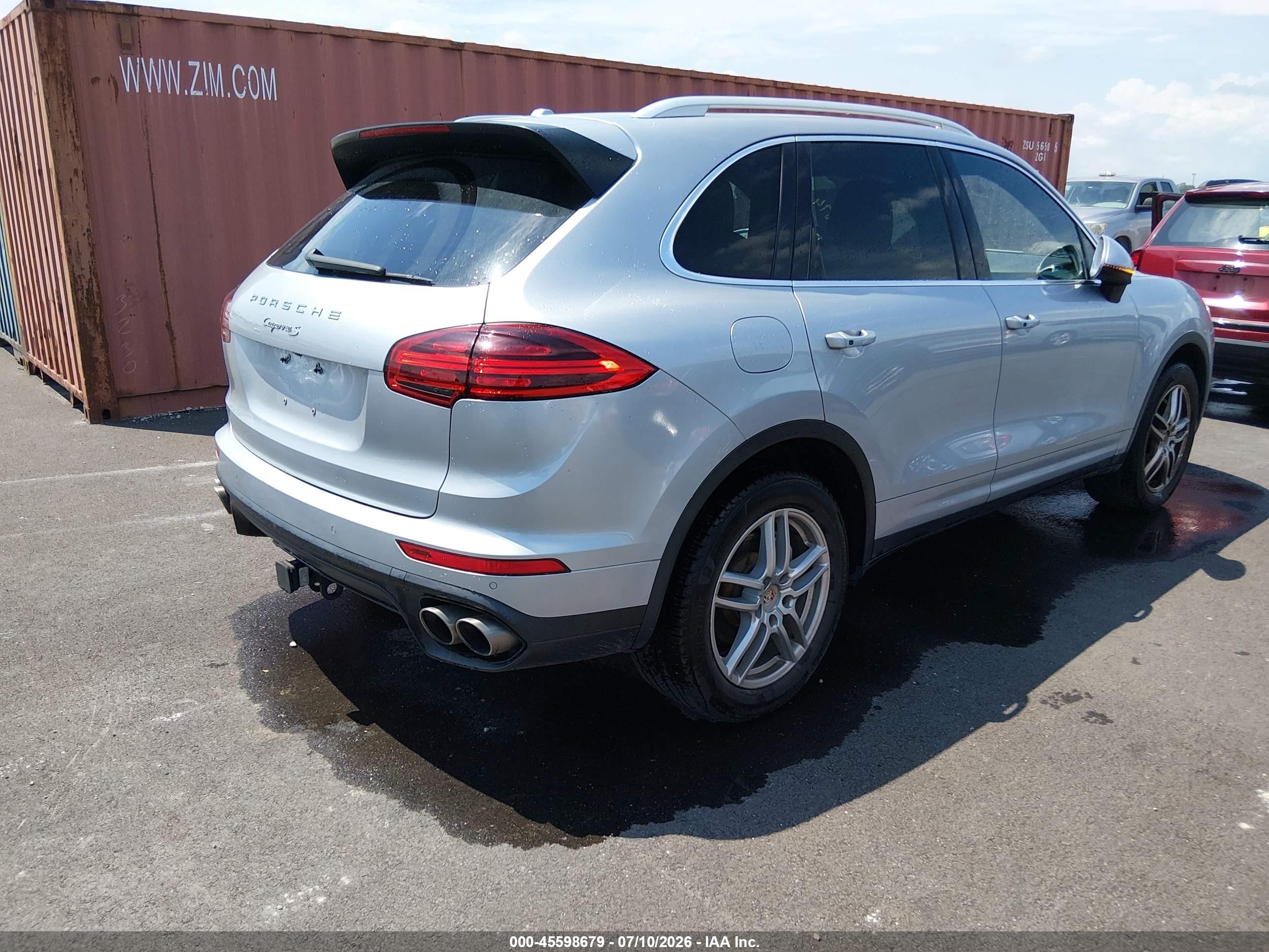 2015 Porsche Cayenne S Silver vin: WP1AB2A22FLA59874