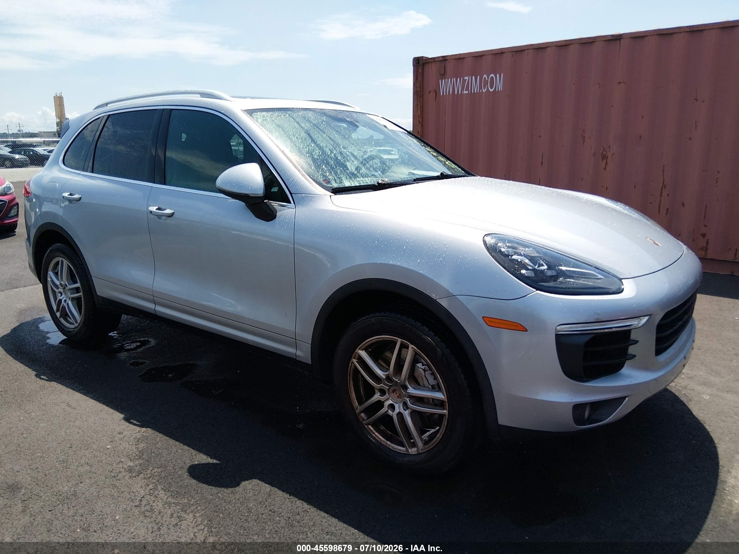 2015 Porsche Cayenne S Silver vin: WP1AB2A22FLA59874