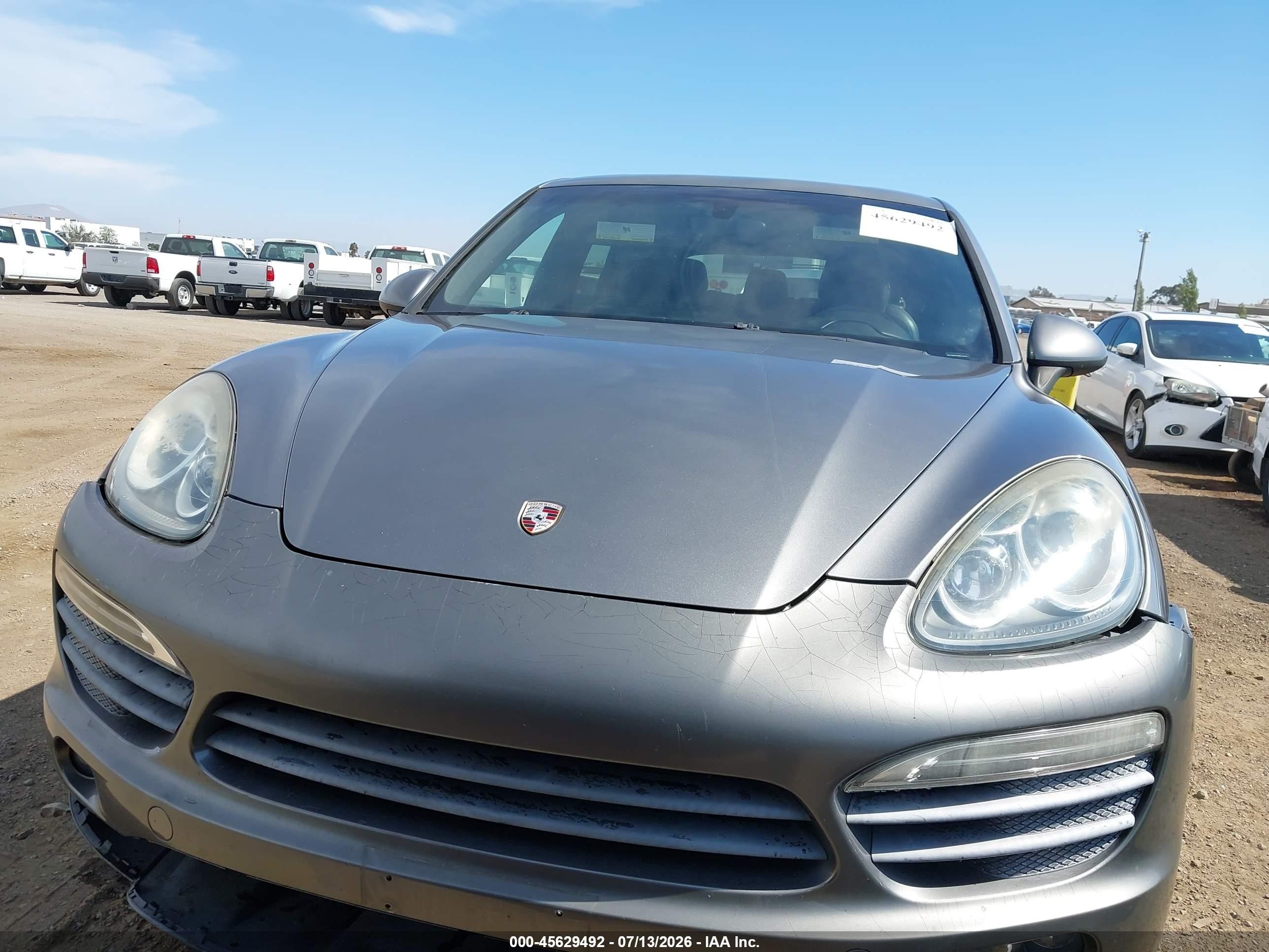 2011 Porsche Cayenne S Gray vin: WP1AB2A23BLA44066