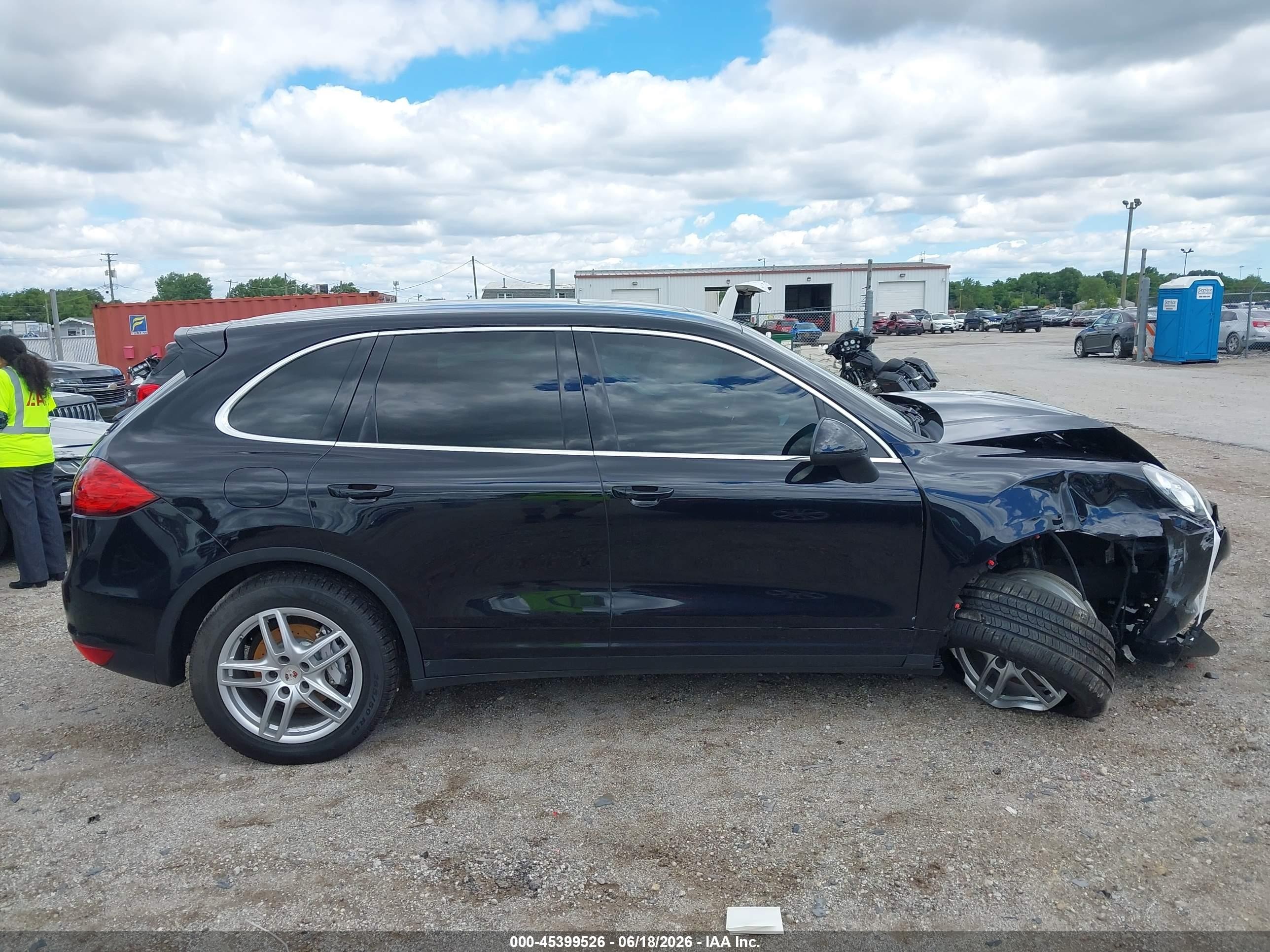 2011 Porsche Cayenne S Black vin: WP1AB2A24BLA46392