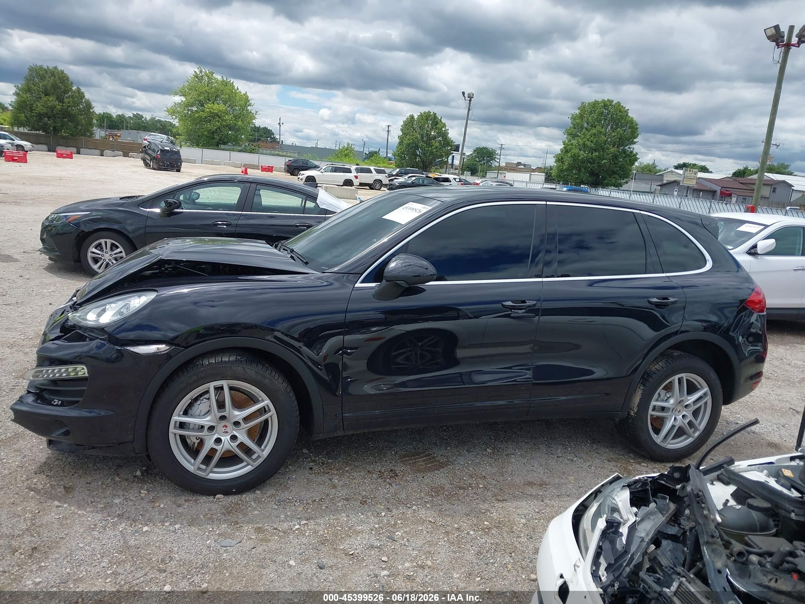 2011 Porsche Cayenne S Black vin: WP1AB2A24BLA46392