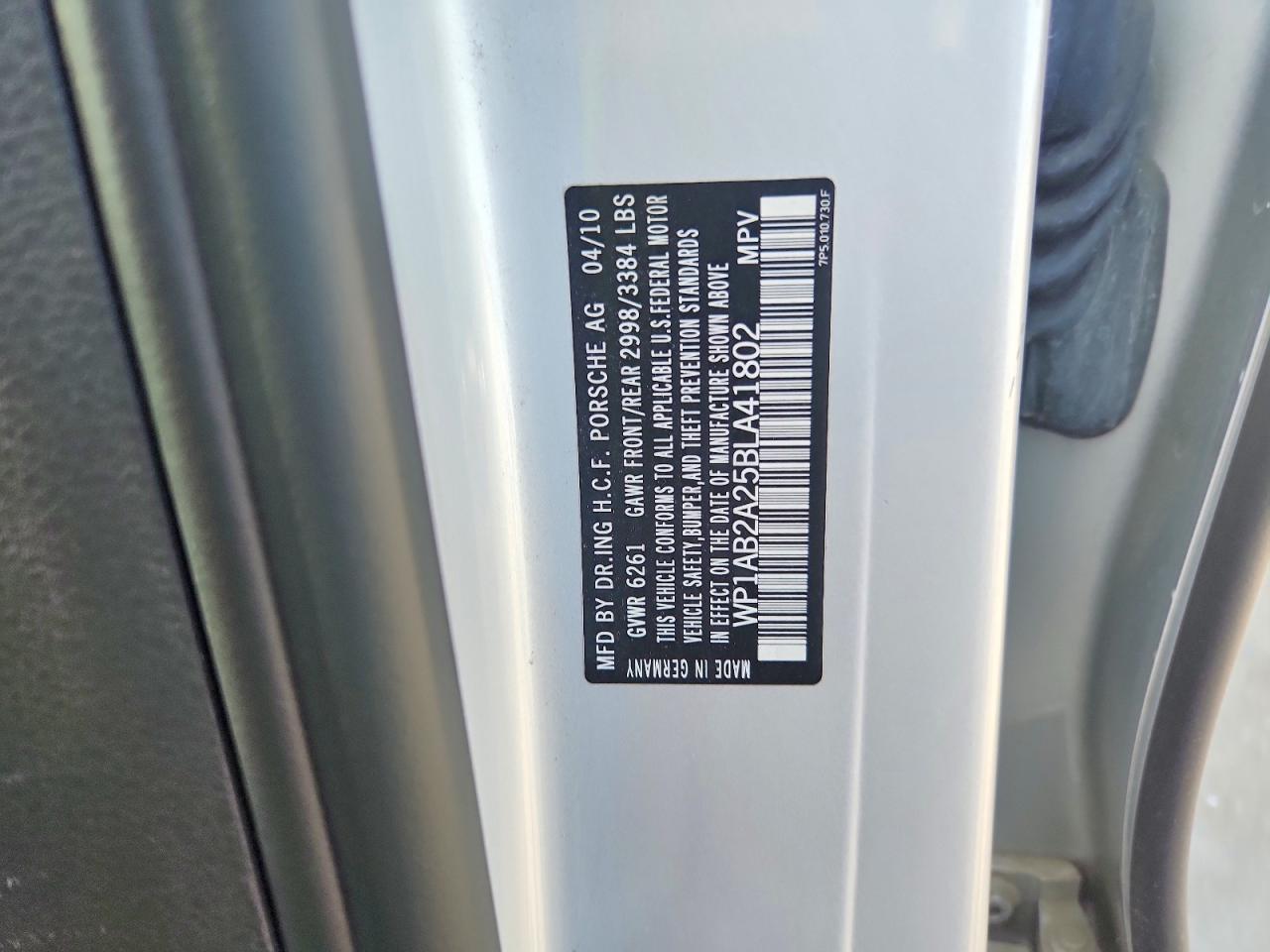 2011 Porsche Cayenne S Silver vin: WP1AB2A25BLA41802