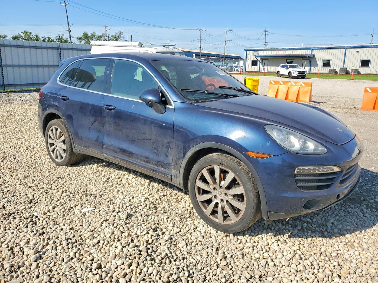 2011 Porsche Cayenne S Blue vin: WP1AB2A26BLA47754