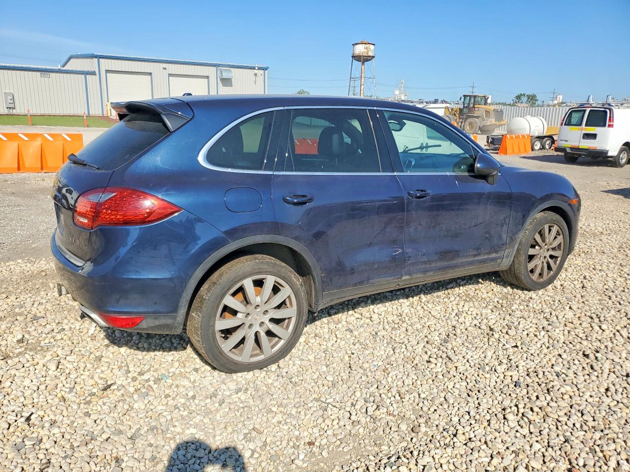 2011 Porsche Cayenne S Blue vin: WP1AB2A26BLA47754