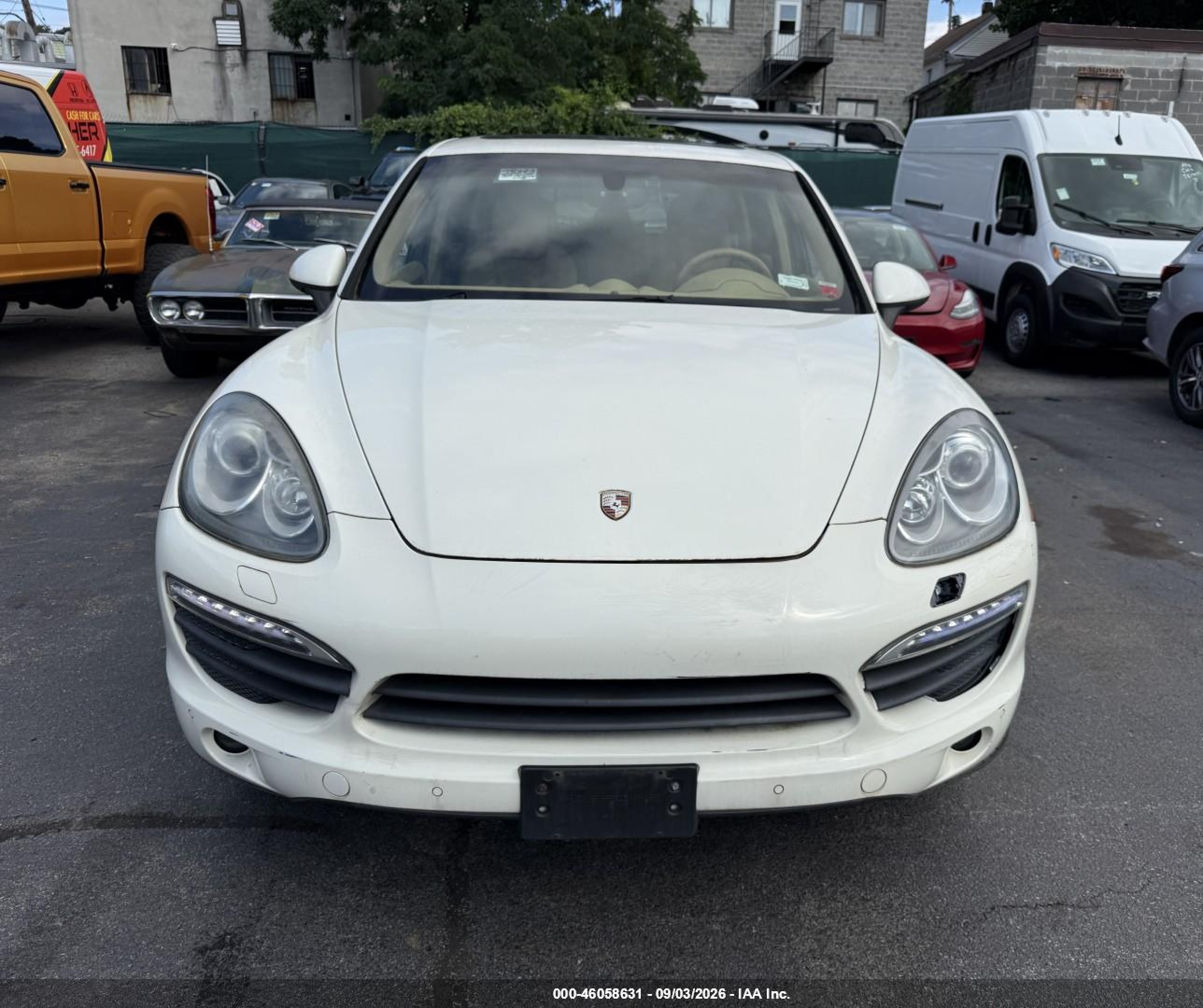 2011 Porsche Cayenne S White vin: WP1AB2A26BLA48287