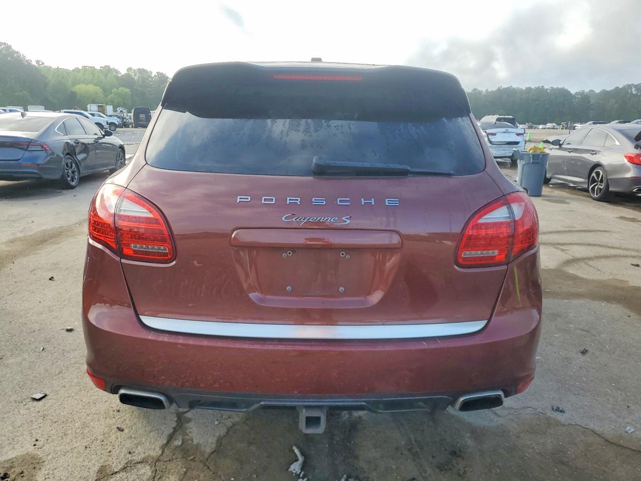 2011 Porsche Cayenne S Коричневый vin: WP1AB2A26BLA54803