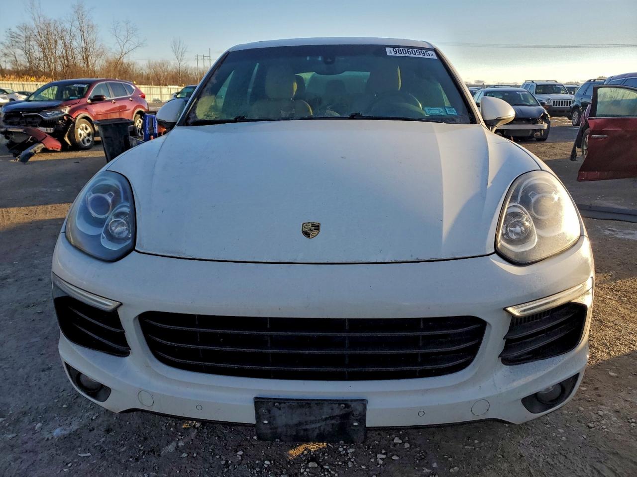 2015 Porsche Cayenne S White vin: WP1AB2A26FLA57819