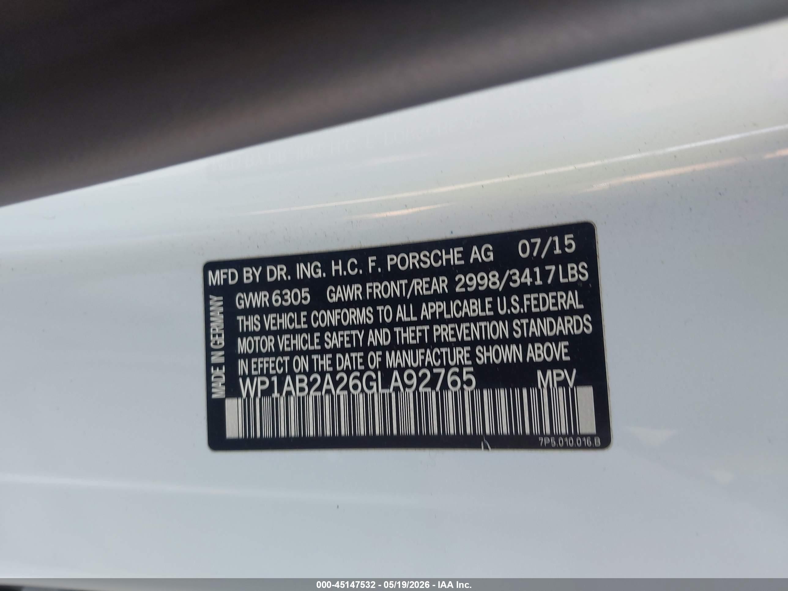 2016 Porsche Cayenne S White vin: WP1AB2A26GLA92765