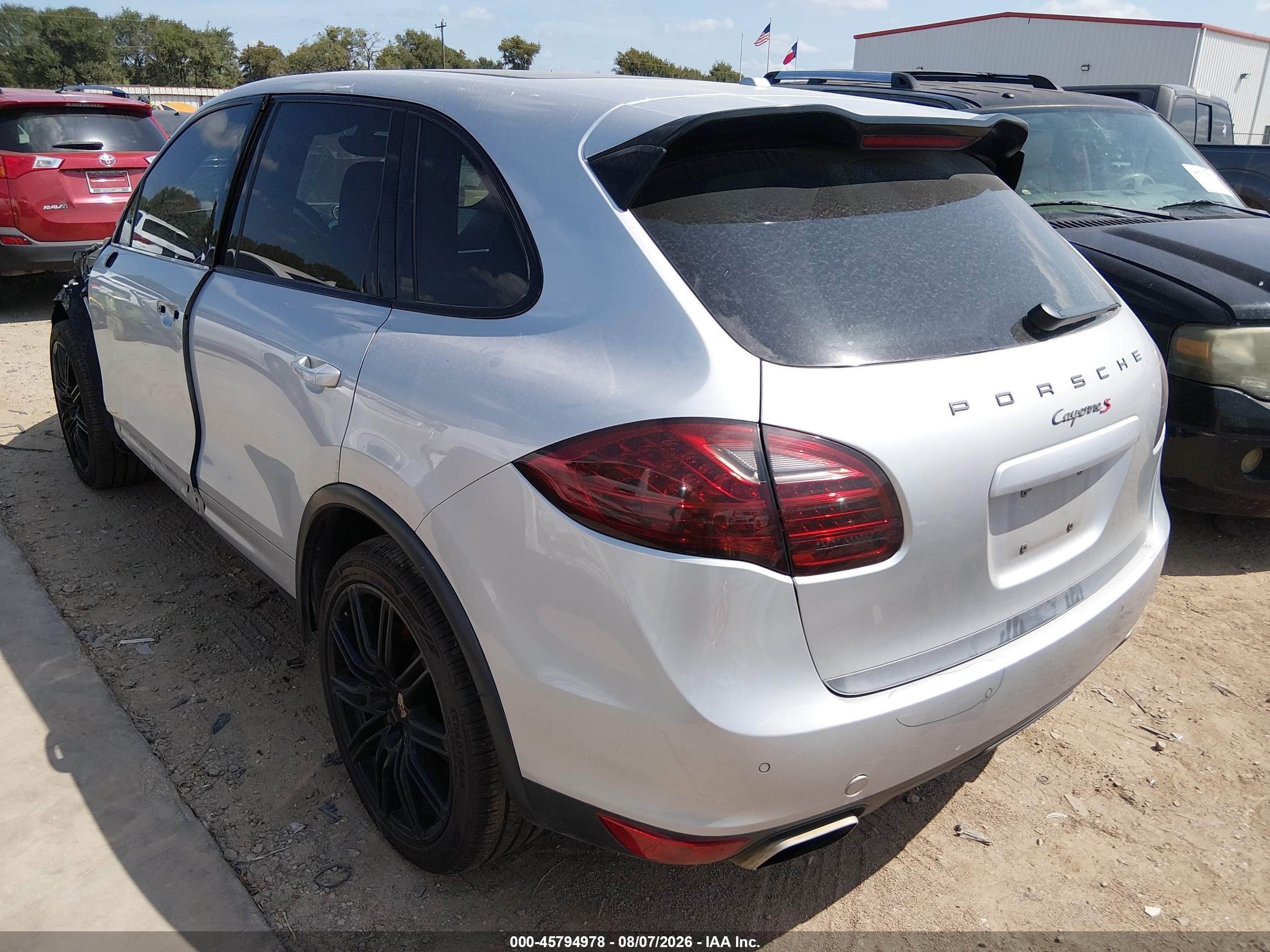 2012 Porsche Cayenne S Silver vin: WP1AB2A27CLA45819
