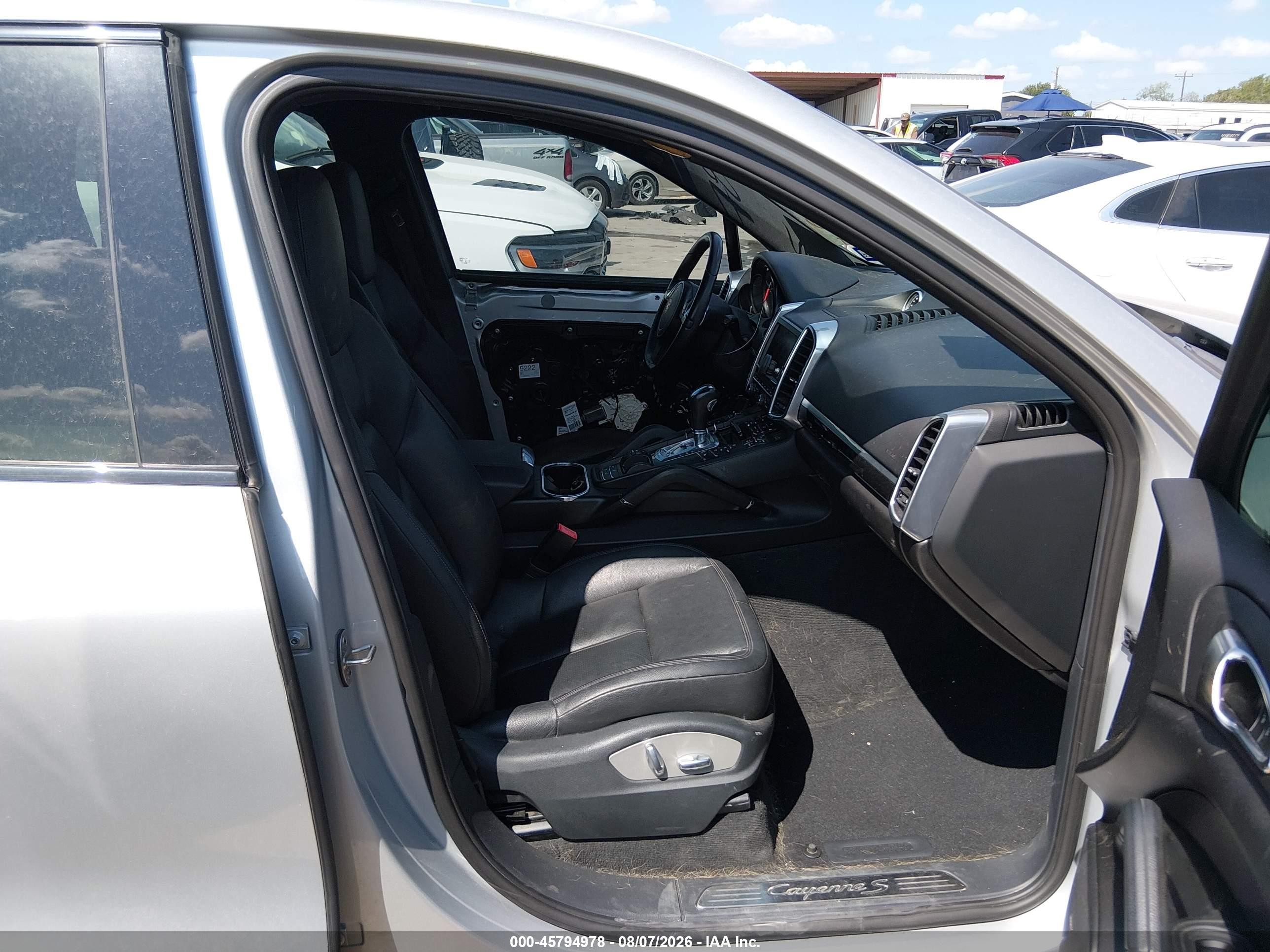 2012 Porsche Cayenne S Silver vin: WP1AB2A27CLA45819