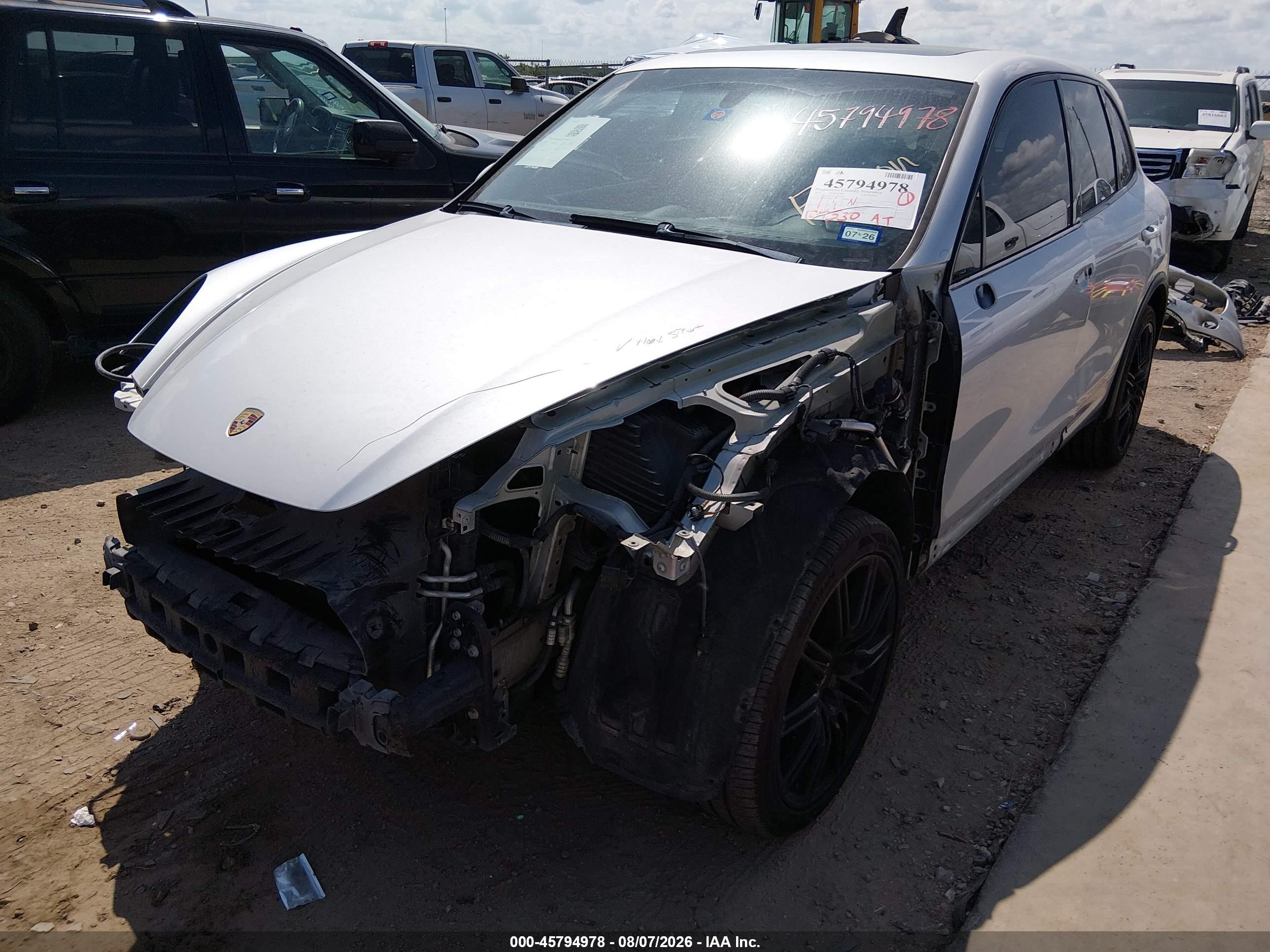 2012 Porsche Cayenne S Silver vin: WP1AB2A27CLA45819