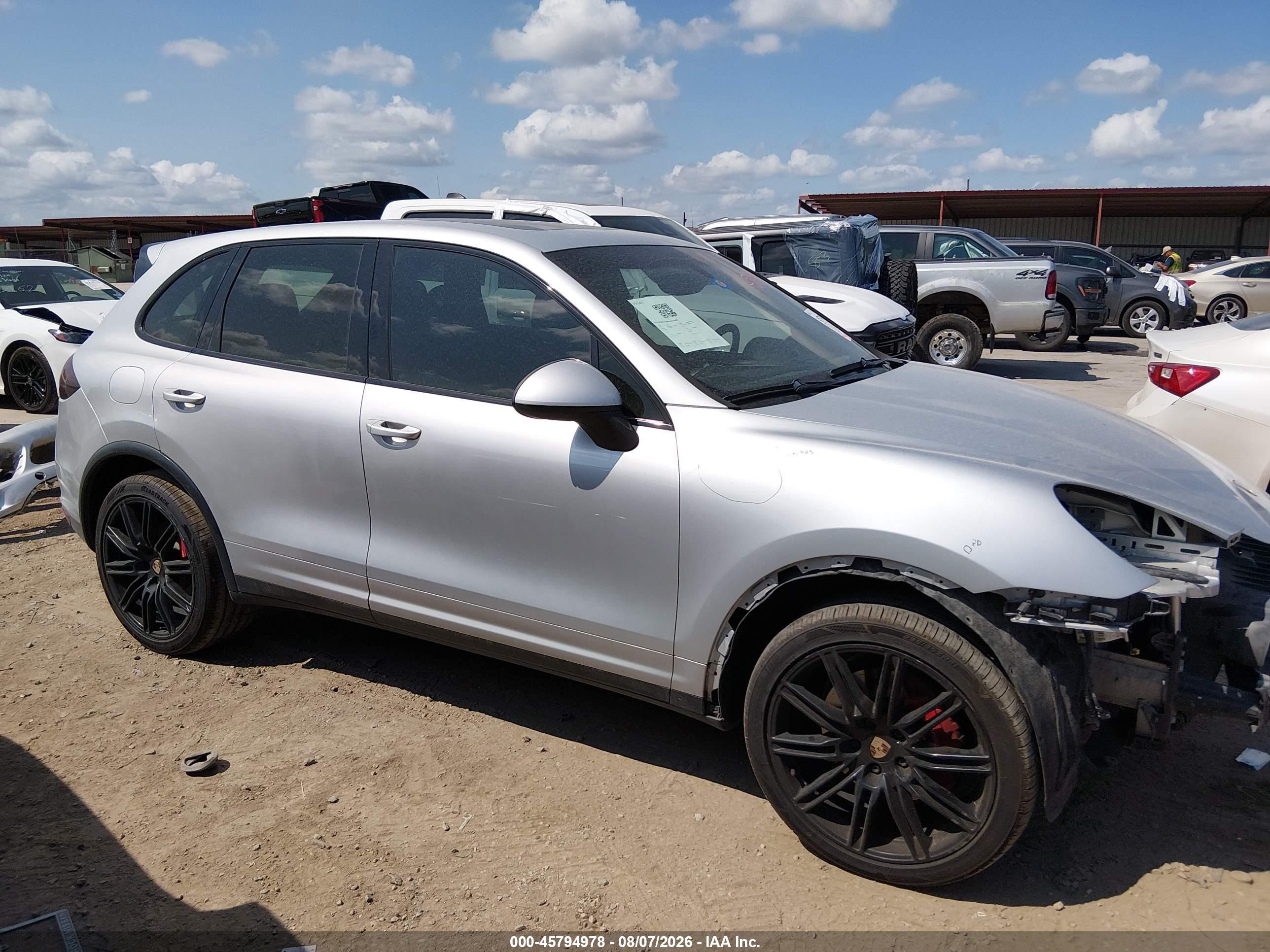 2012 Porsche Cayenne S Silver vin: WP1AB2A27CLA45819