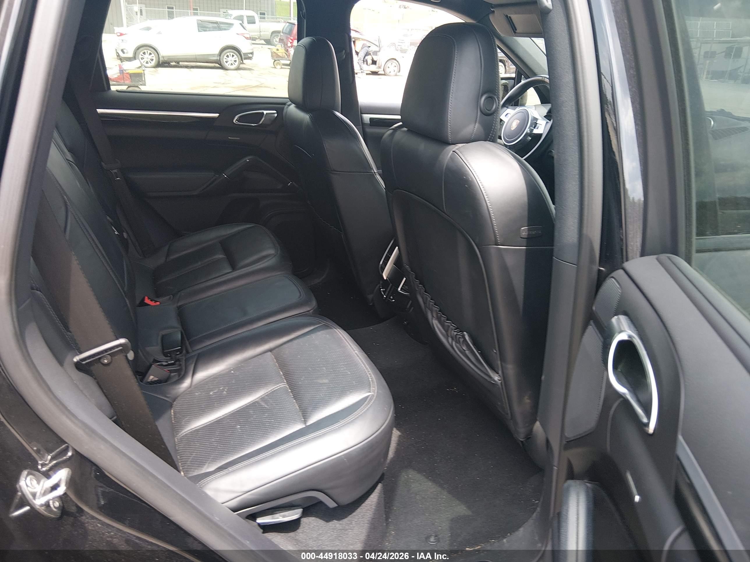 2014 Porsche Cayenne S Black vin: WP1AB2A27ELA58816