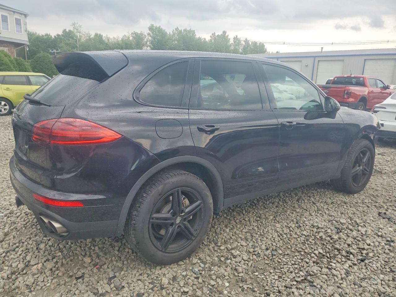 2015 Porsche Cayenne S Black vin: WP1AB2A27FLA56775