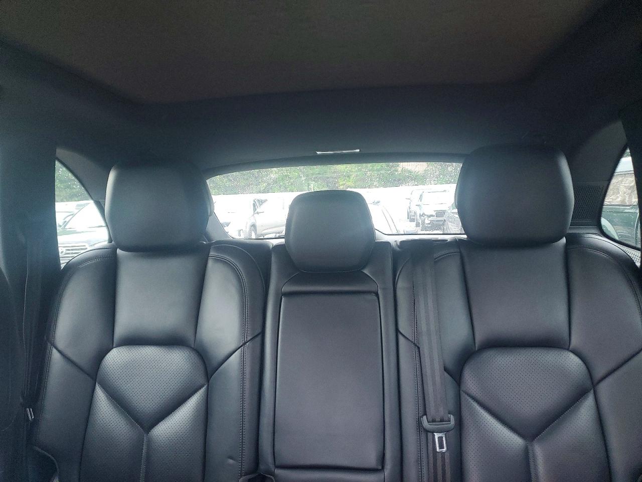 2015 Porsche Cayenne S Black vin: WP1AB2A27FLA56775
