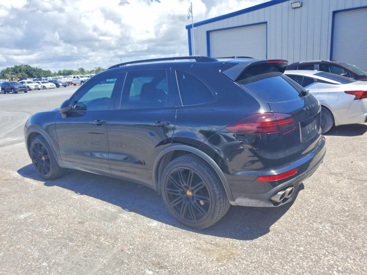 2015 Porsche Cayenne S Black vin: WP1AB2A27FLA60597