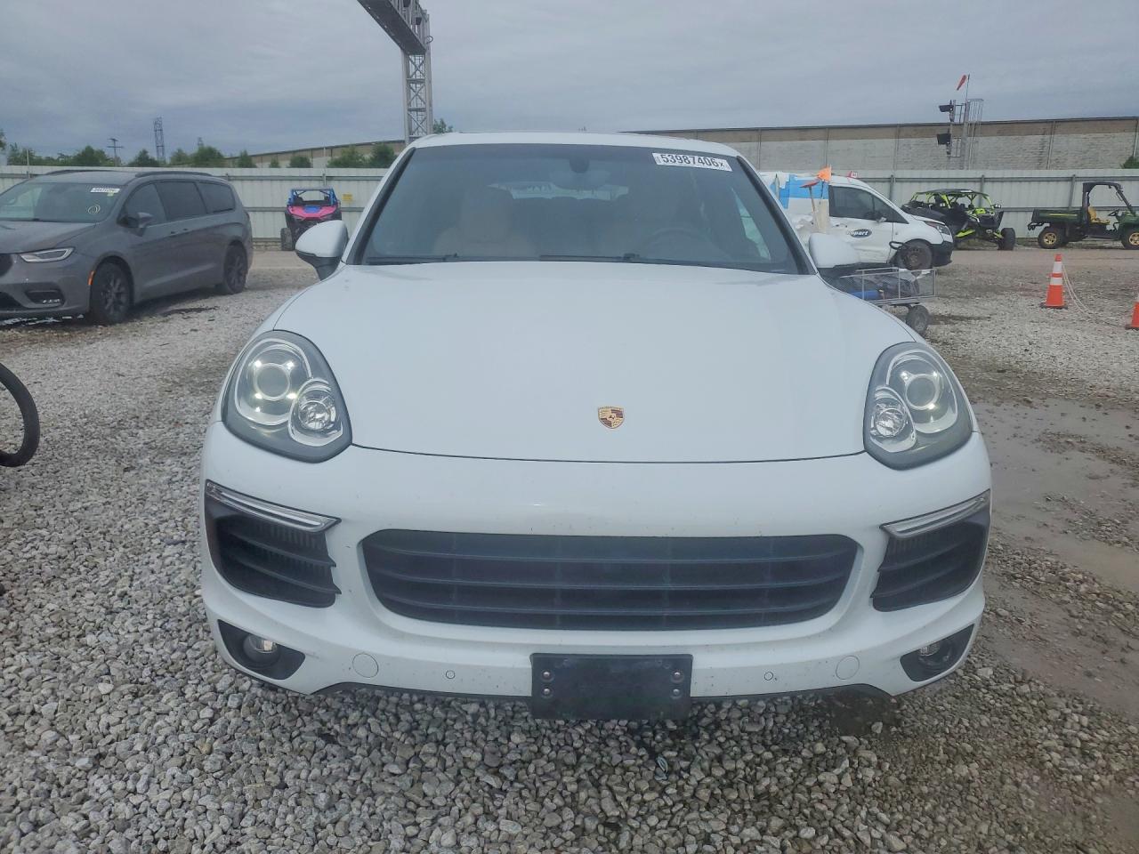 2015 Porsche Cayenne S White vin: WP1AB2A27FLA61149