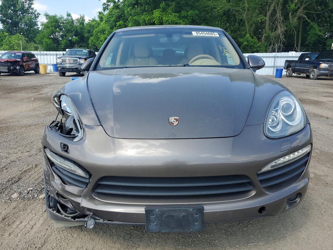 2011 Porsche Cayenne S Brown vin: WP1AB2A28BLA45231
