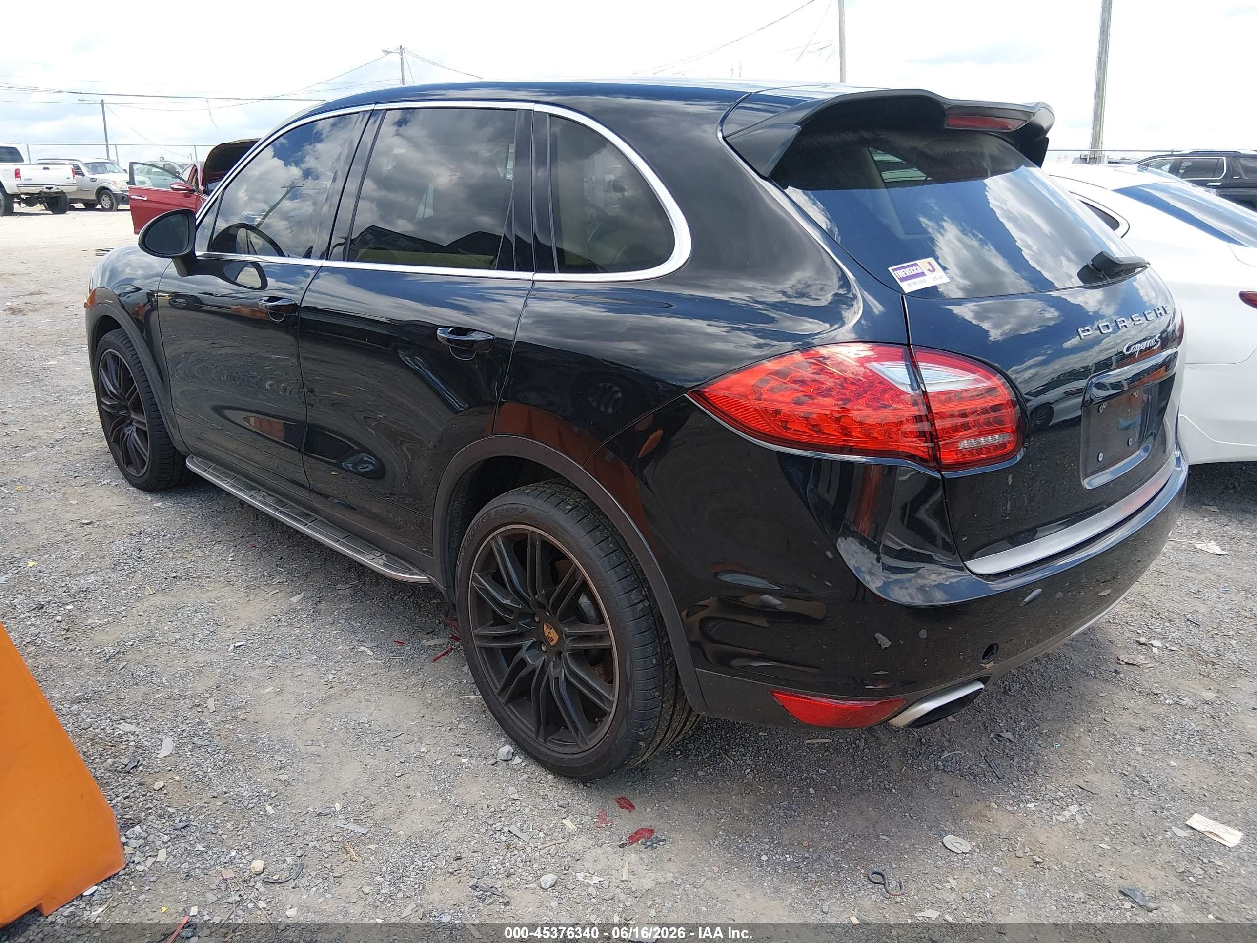 2012 Porsche Cayenne S Black vin: WP1AB2A28CLA40337