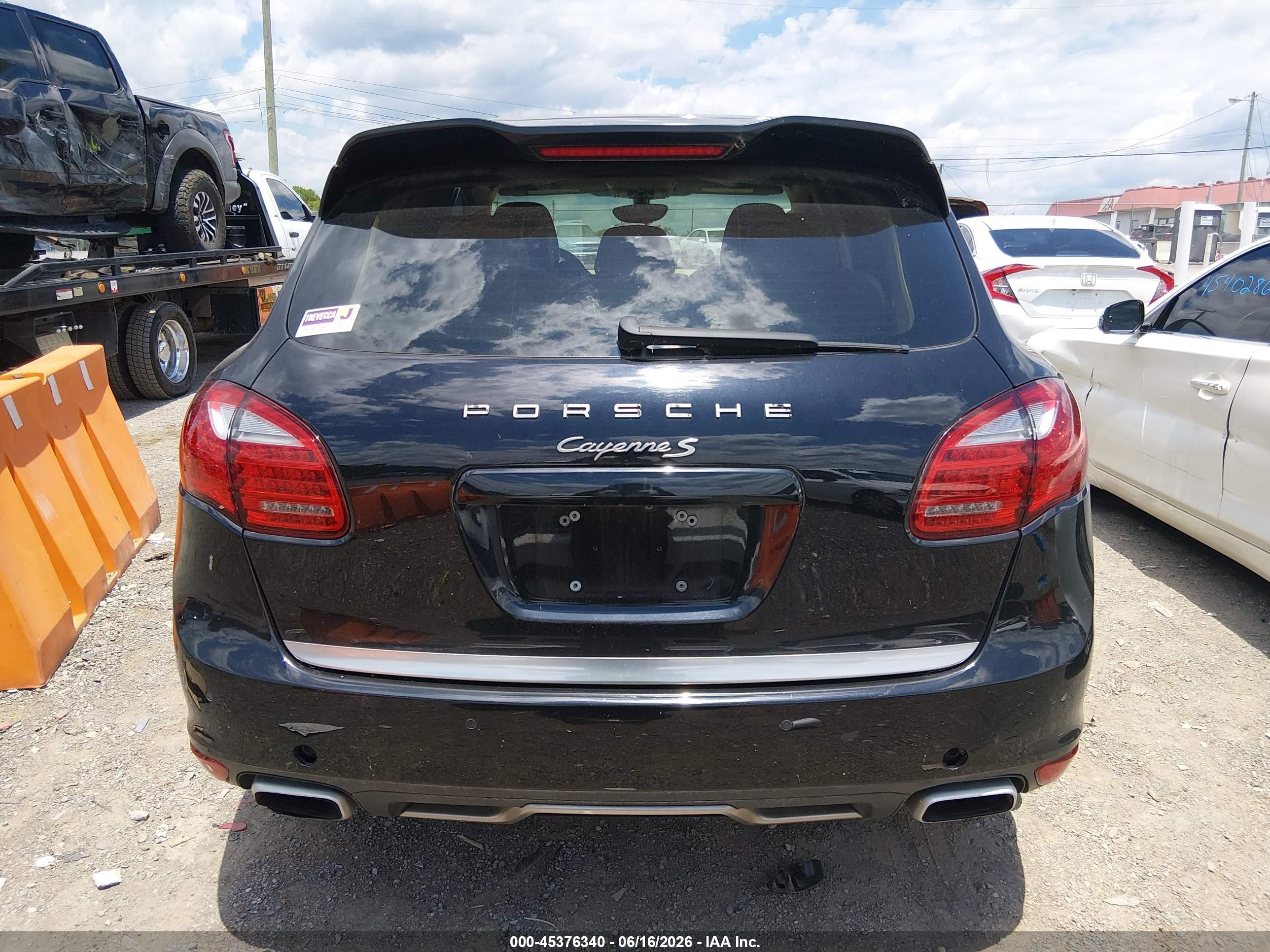 2012 Porsche Cayenne S Black vin: WP1AB2A28CLA40337