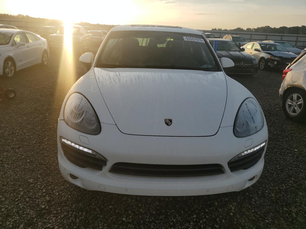 2013 Porsche Cayenne S White vin: WP1AB2A28DLA80029
