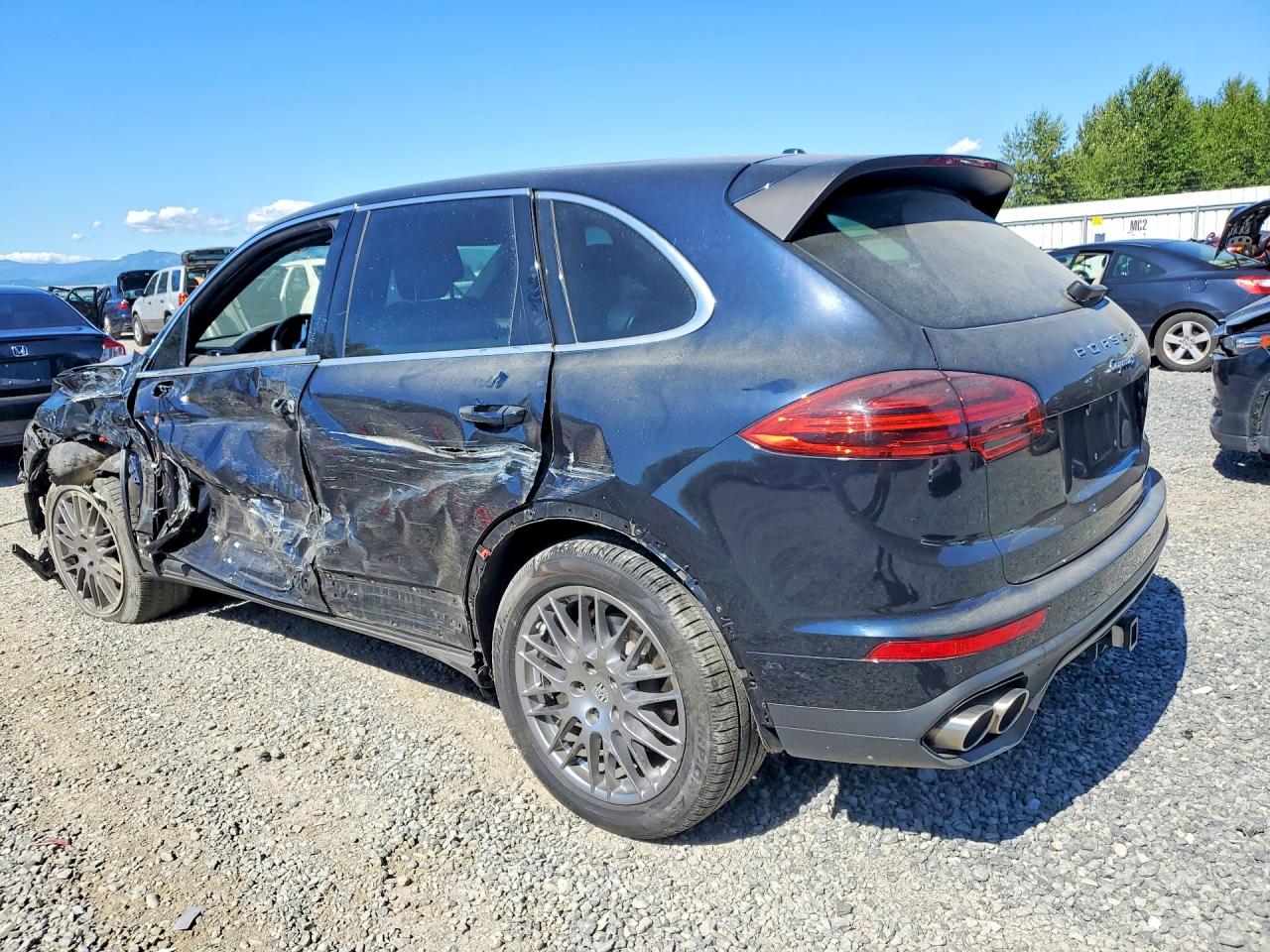2015 Porsche Cayenne S Black vin: WP1AB2A28FLA56641