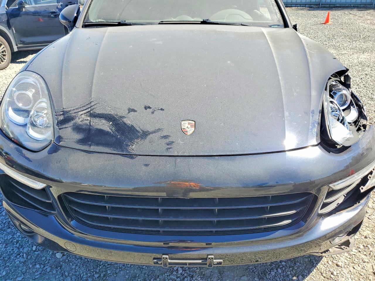 2015 Porsche Cayenne S Black vin: WP1AB2A28FLA56641