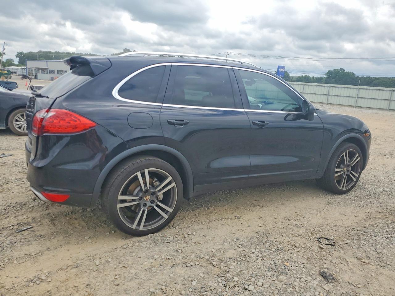 2012 Porsche Cayenne S Black vin: WP1AB2A29CLA49466