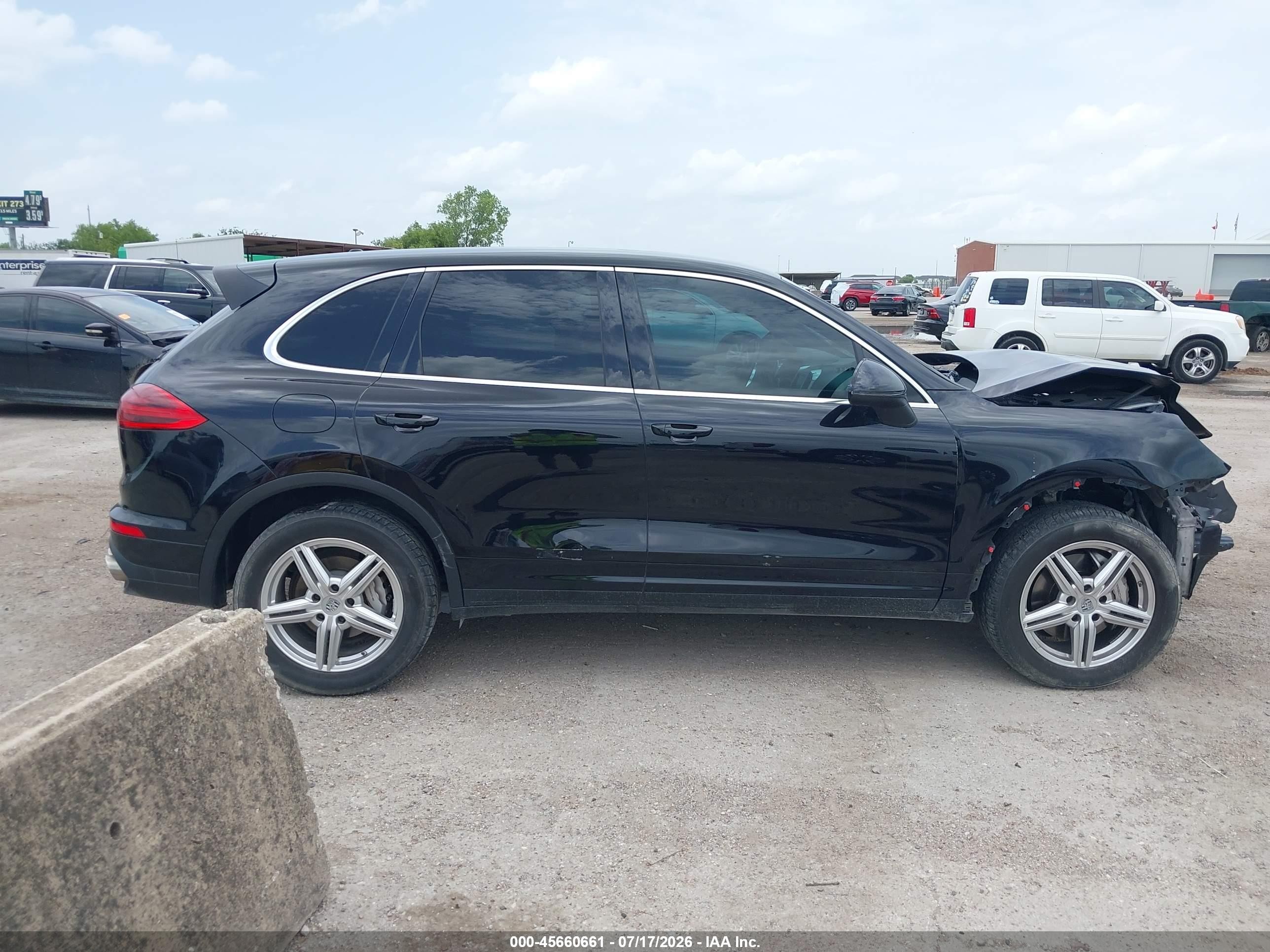 2015 Porsche Cayenne S Black vin: WP1AB2A29FLA56213