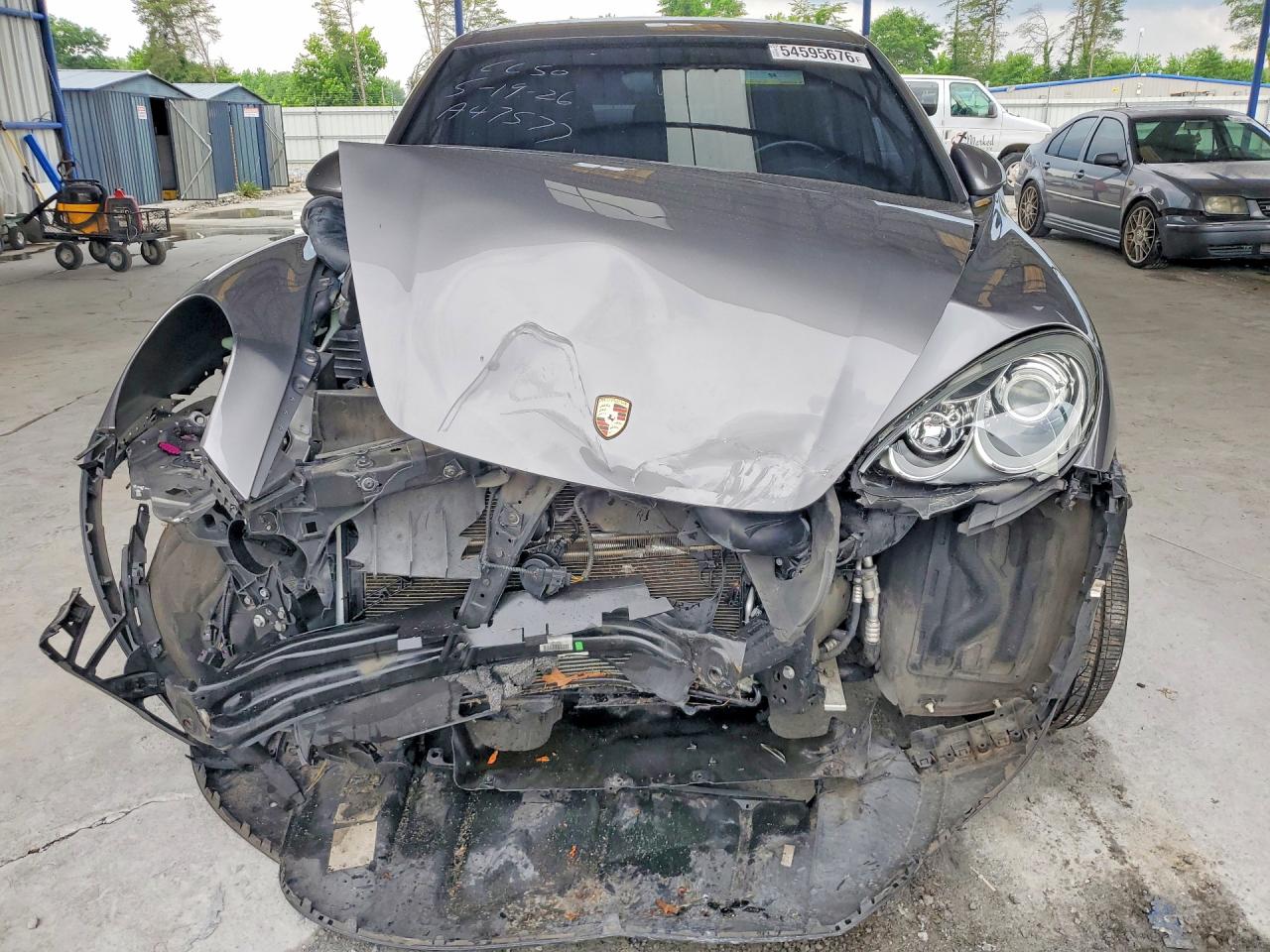 2011 Porsche Cayenne S Gray vin: WP1AB2A2XBLA47577