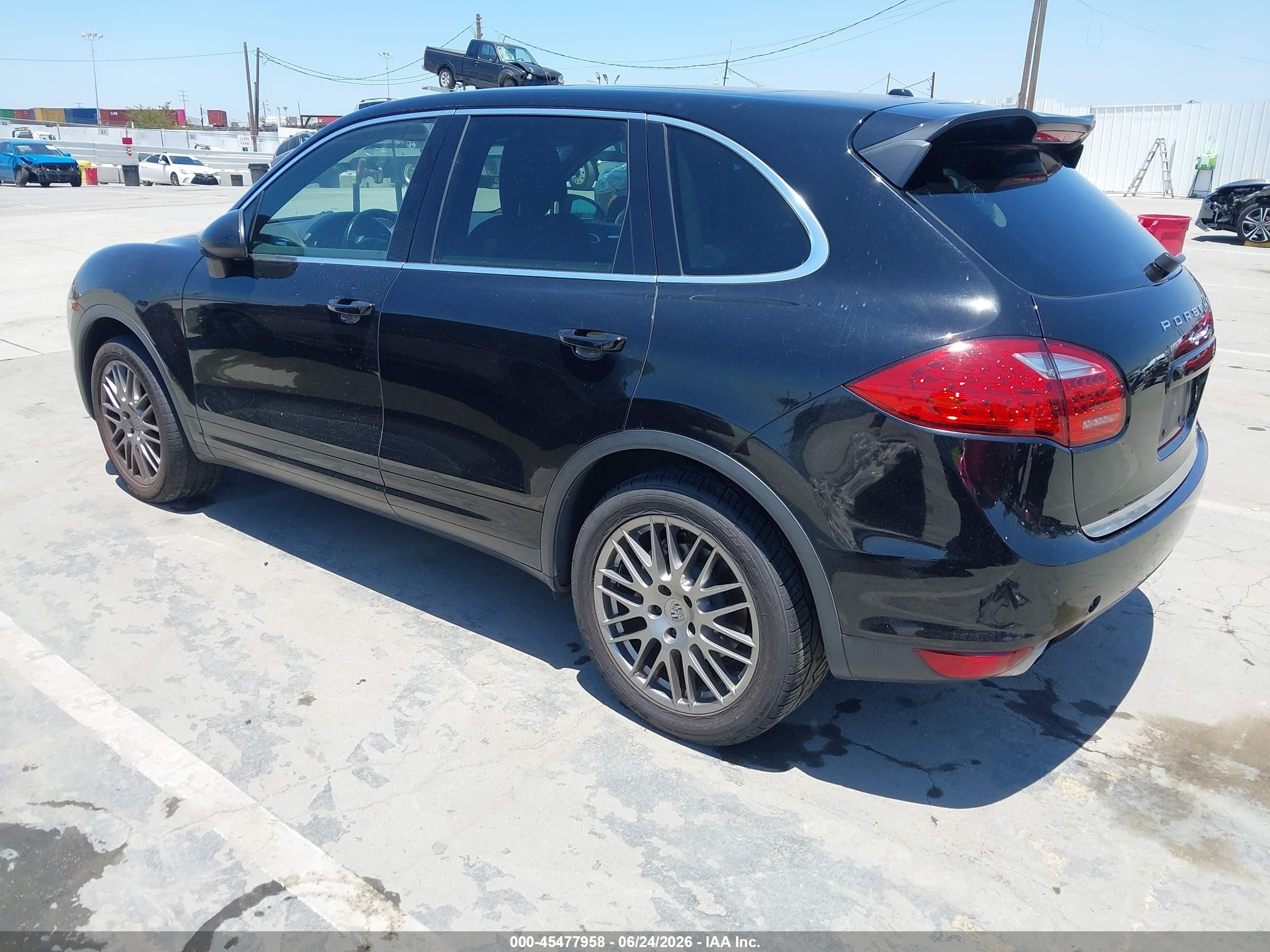 2013 Porsche Cayenne S Black vin: WP1AB2A2XDLA85863