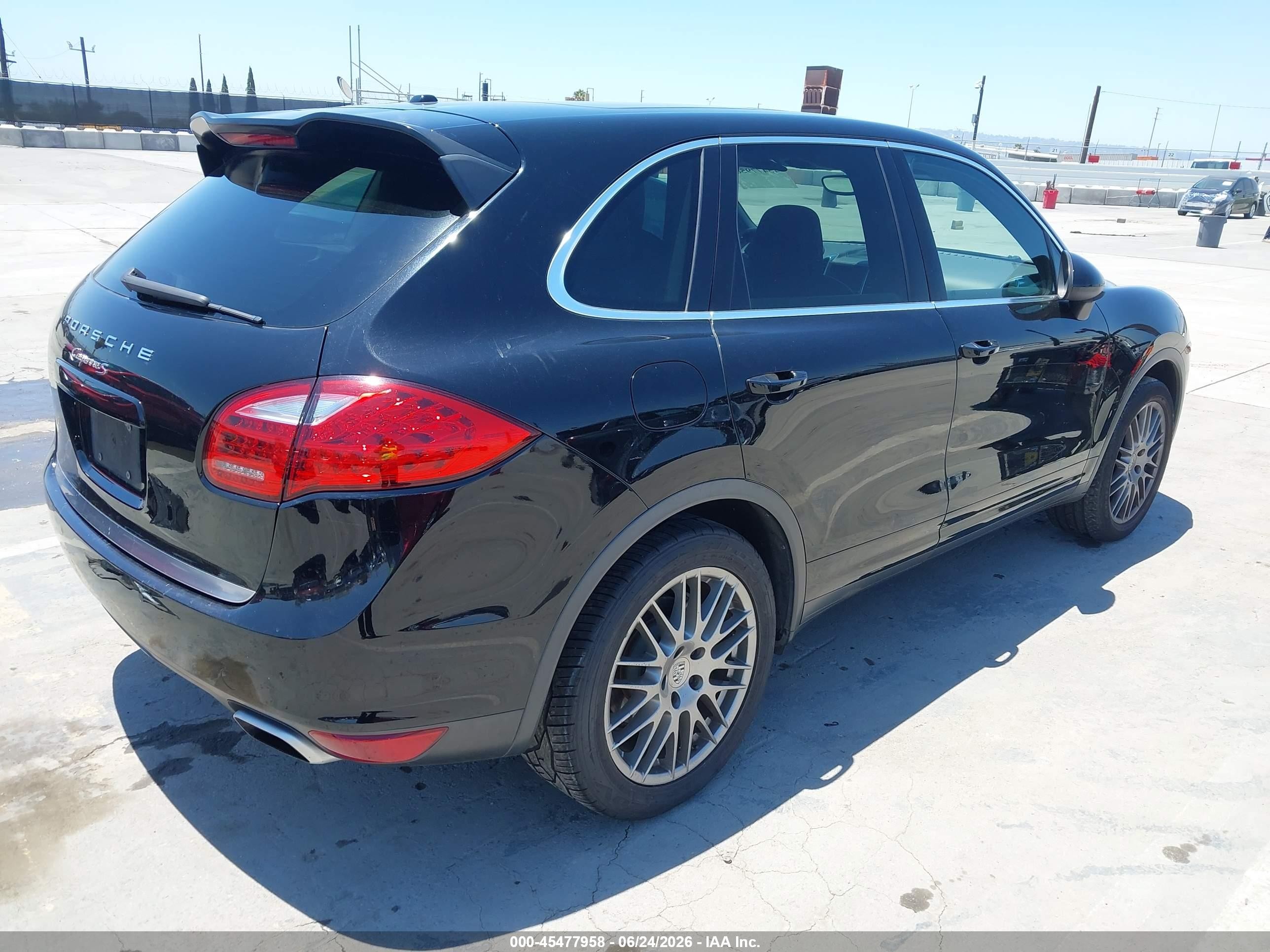 2013 Porsche Cayenne S Black vin: WP1AB2A2XDLA85863