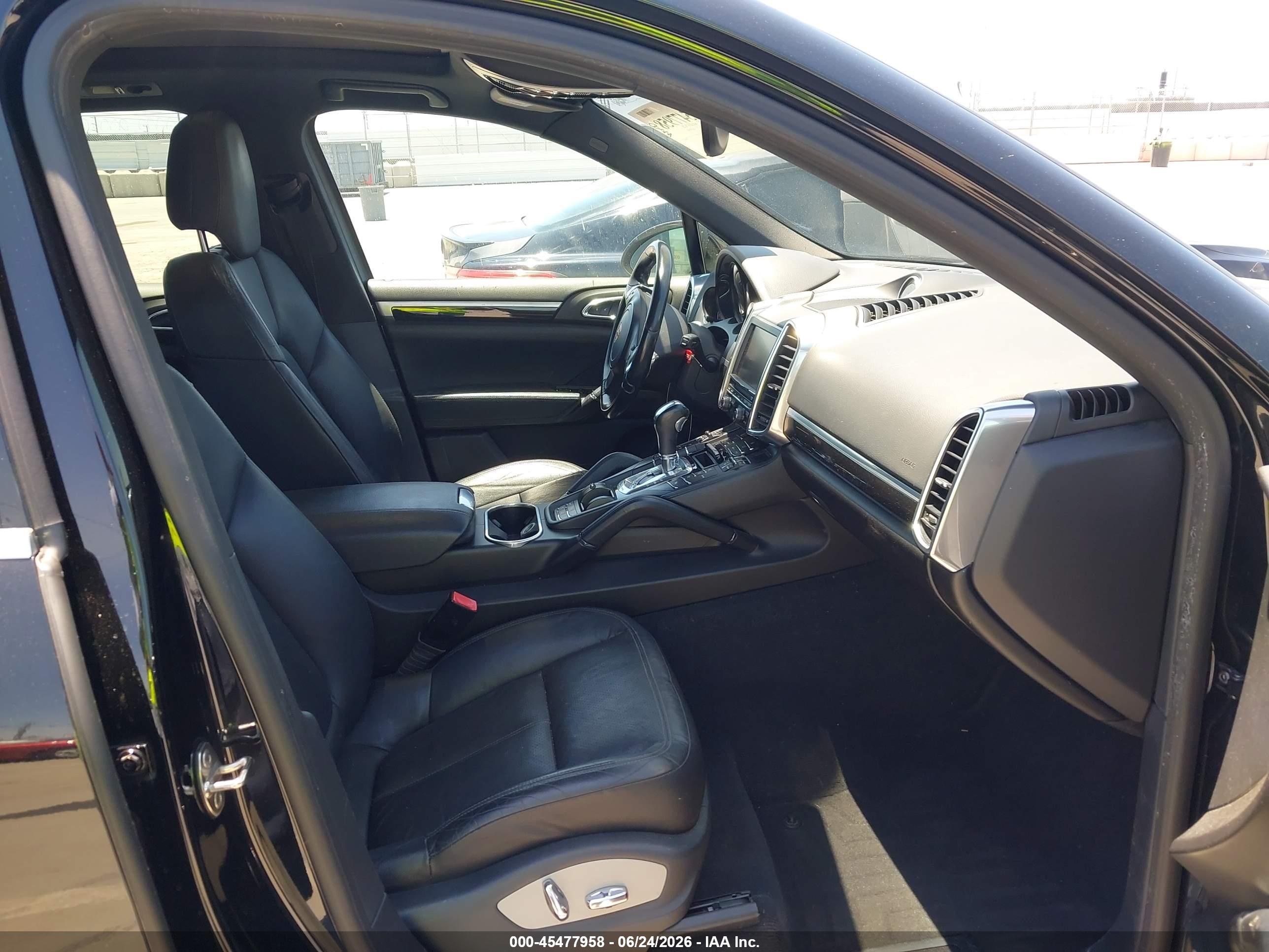 2013 Porsche Cayenne S Black vin: WP1AB2A2XDLA85863