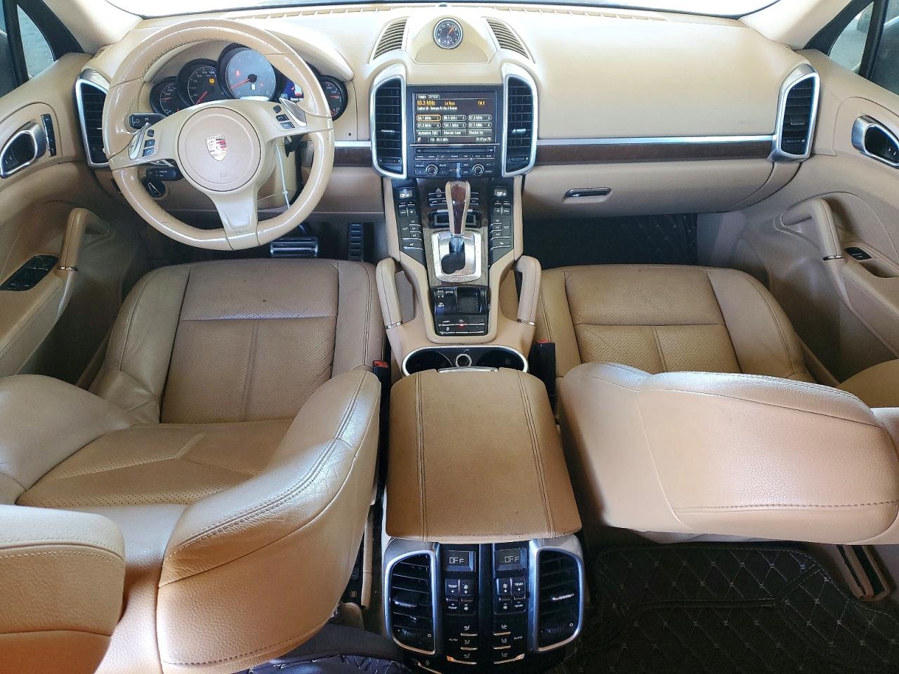 2014 Porsche Cayenne S Gray vin: WP1AB2A2XELA57644
