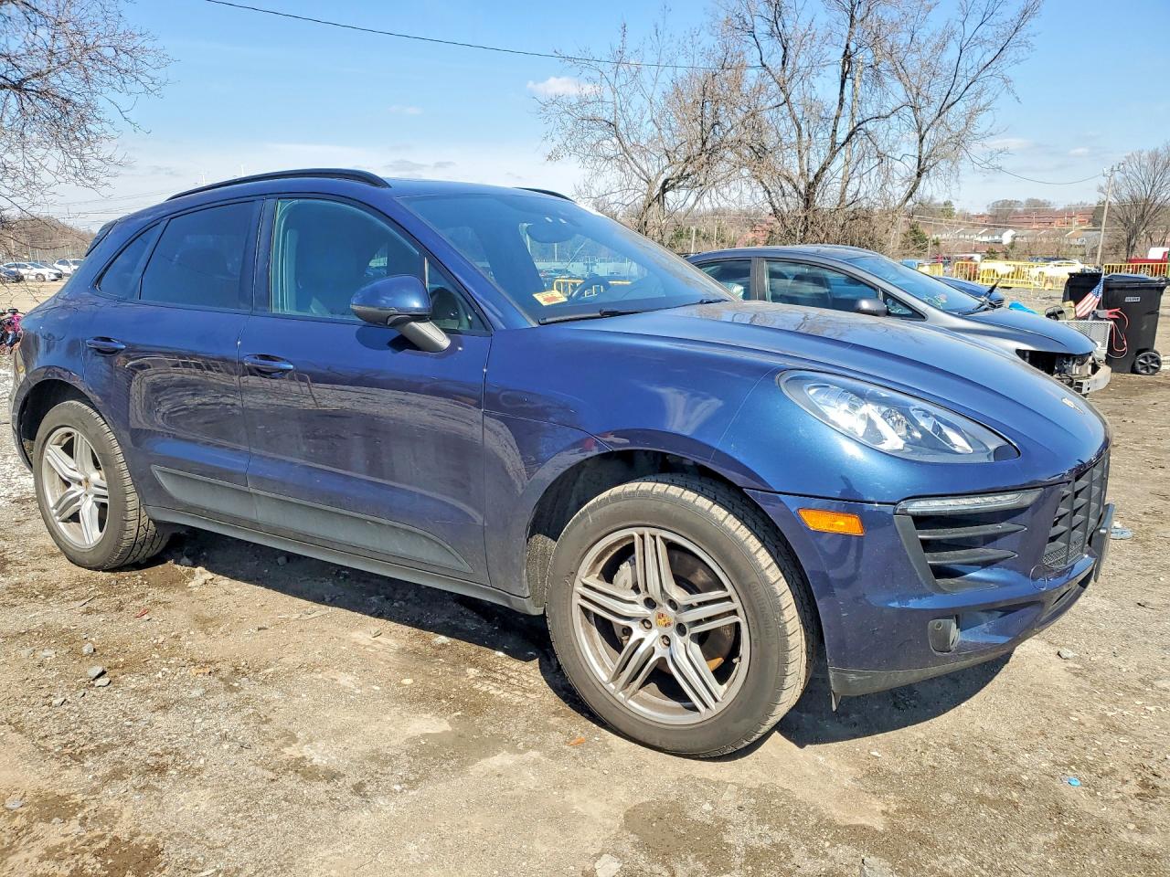2015 Porsche Macan S Blue vin: WP1AB2A50FLB64617