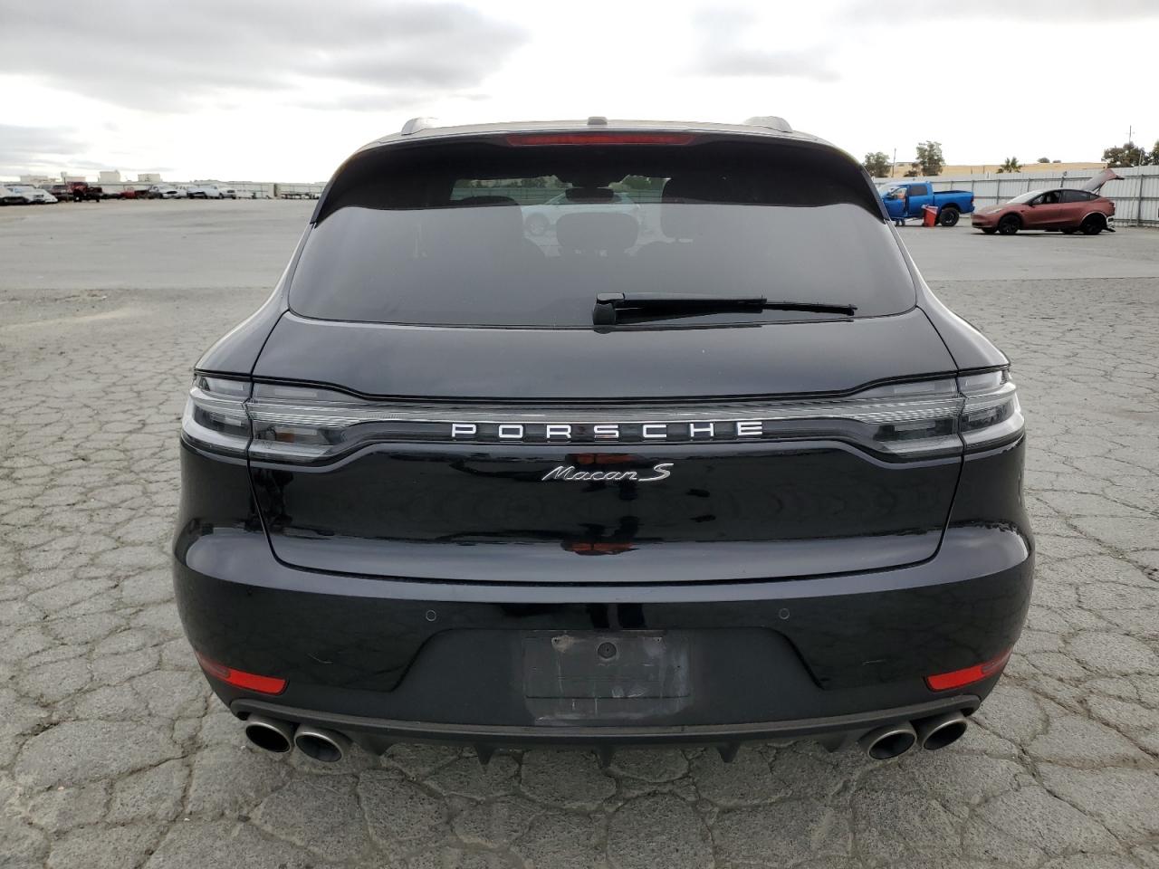 2019 Porsche Macan S Black vin: WP1AB2A50KLB31403