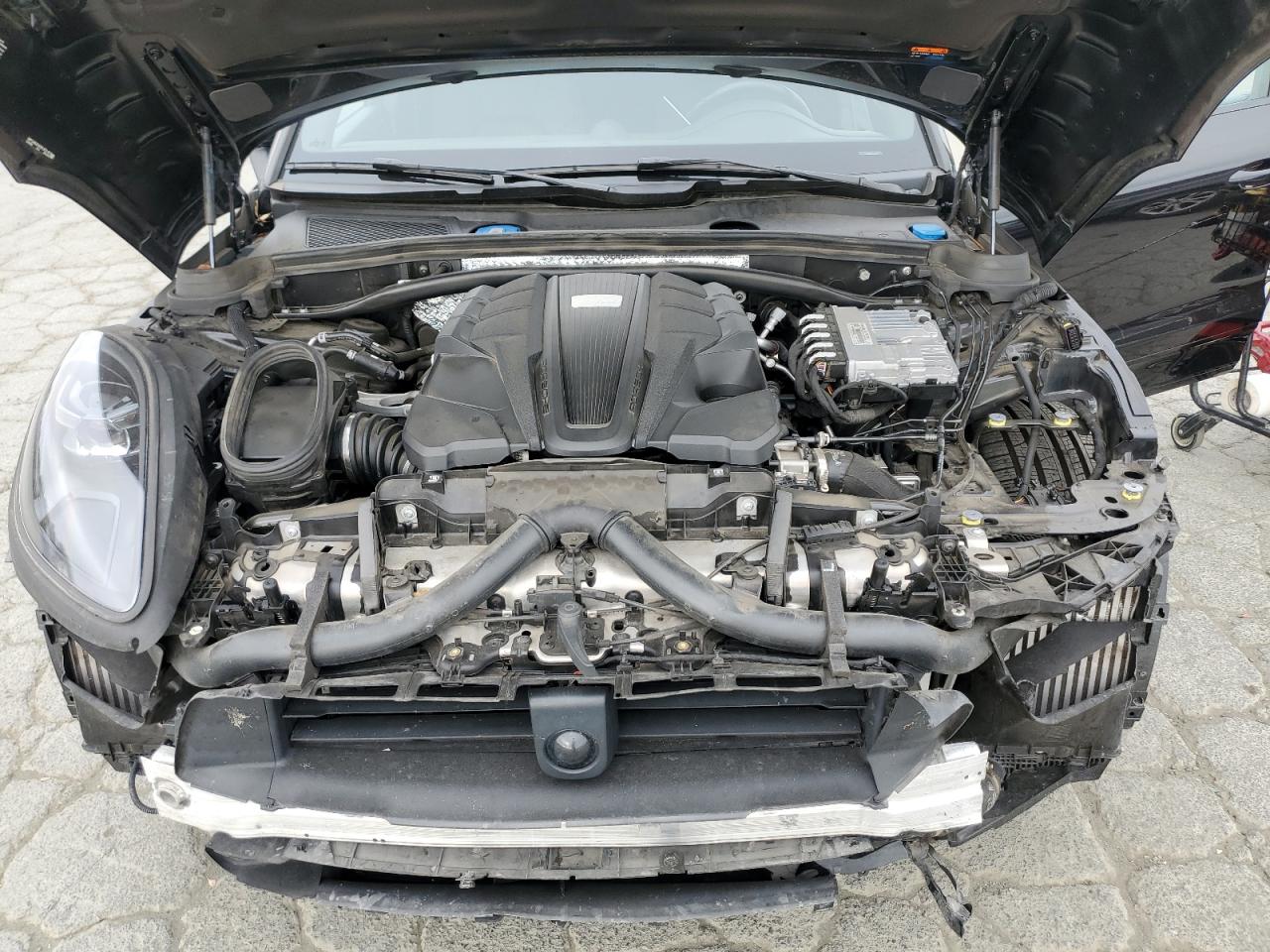 2019 Porsche Macan S Black vin: WP1AB2A50KLB31403